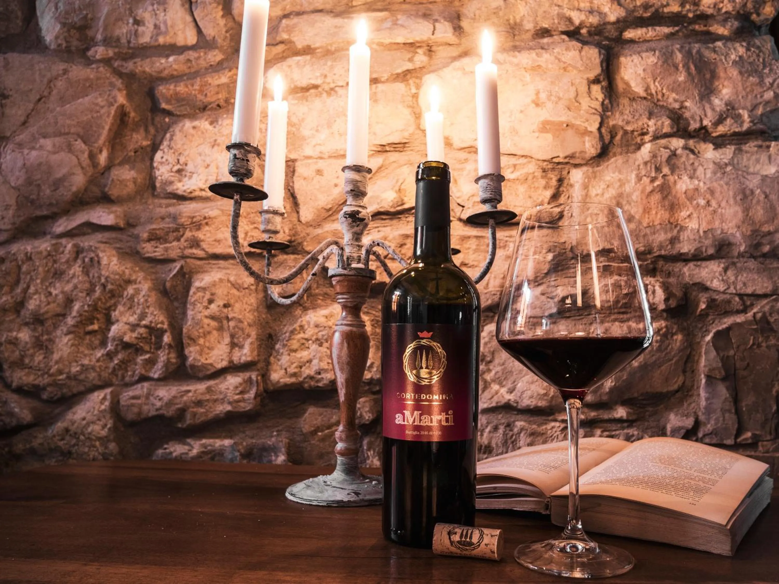 Library in Tenuta Cortedomina