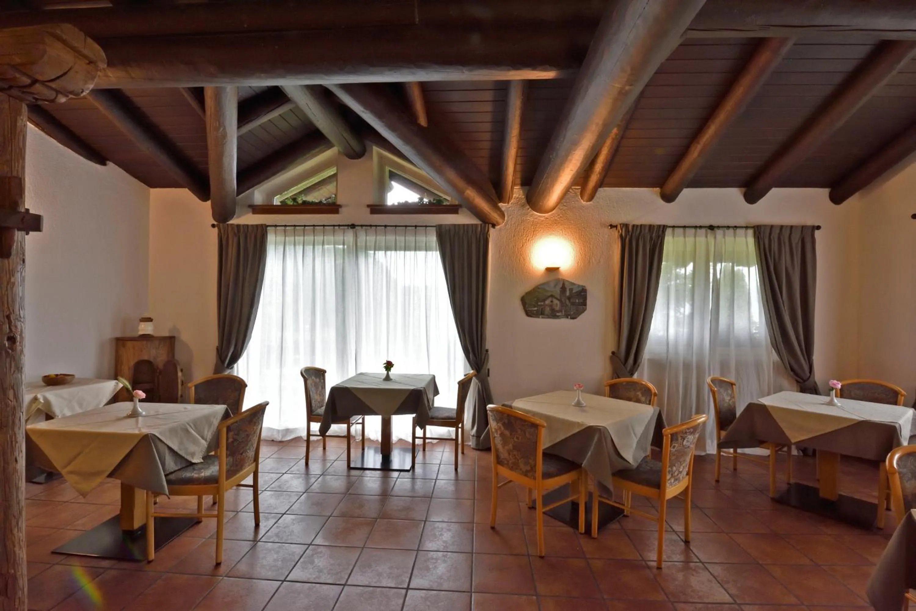 Lounge or bar in La Roche Hotel Appartments