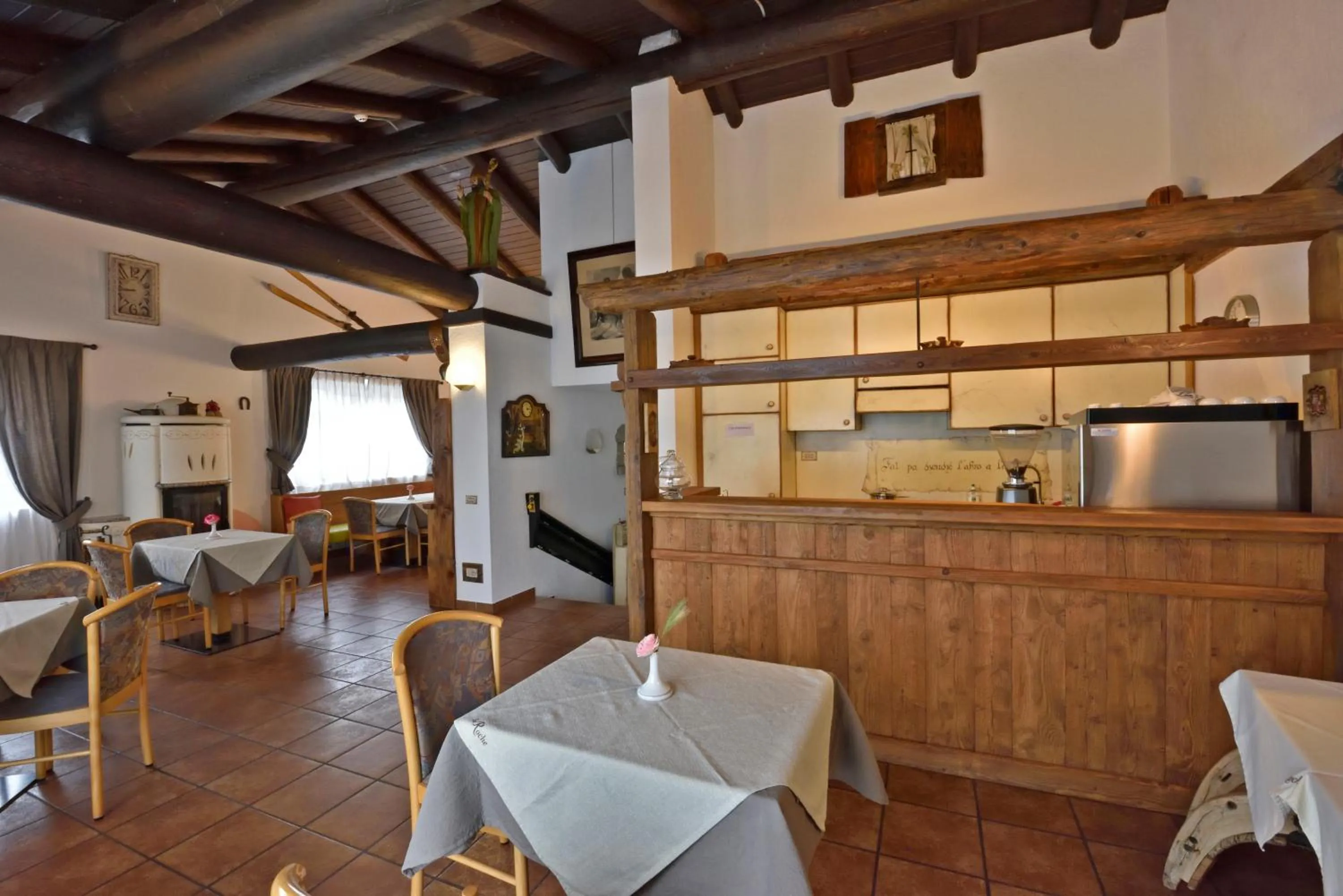 Lounge or bar in La Roche Hotel Appartments