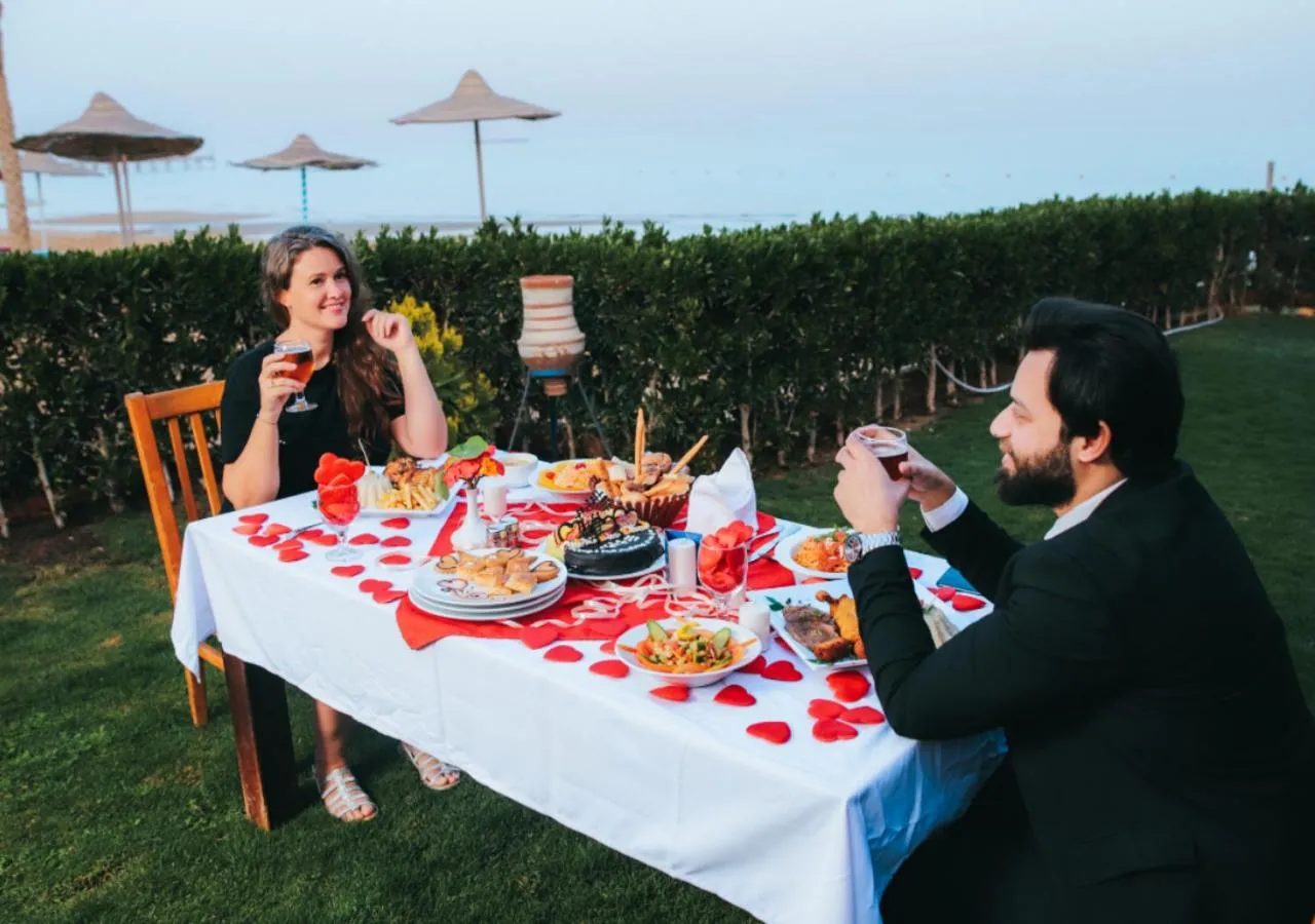 Food and drinks in Retal View Resort El Sokhna Aqua Park