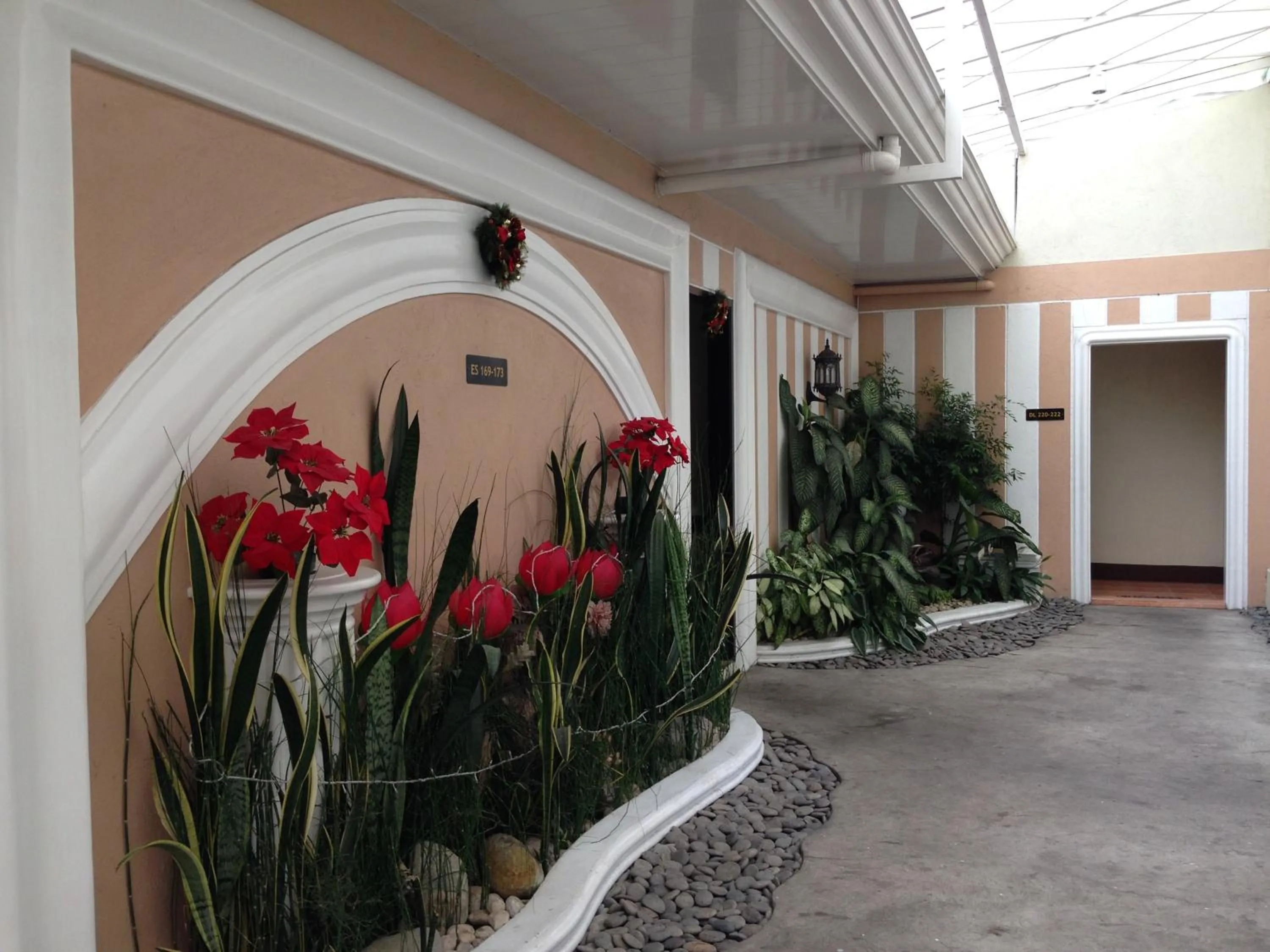 Balcony/Terrace in Hollywood Drive-In Hotel