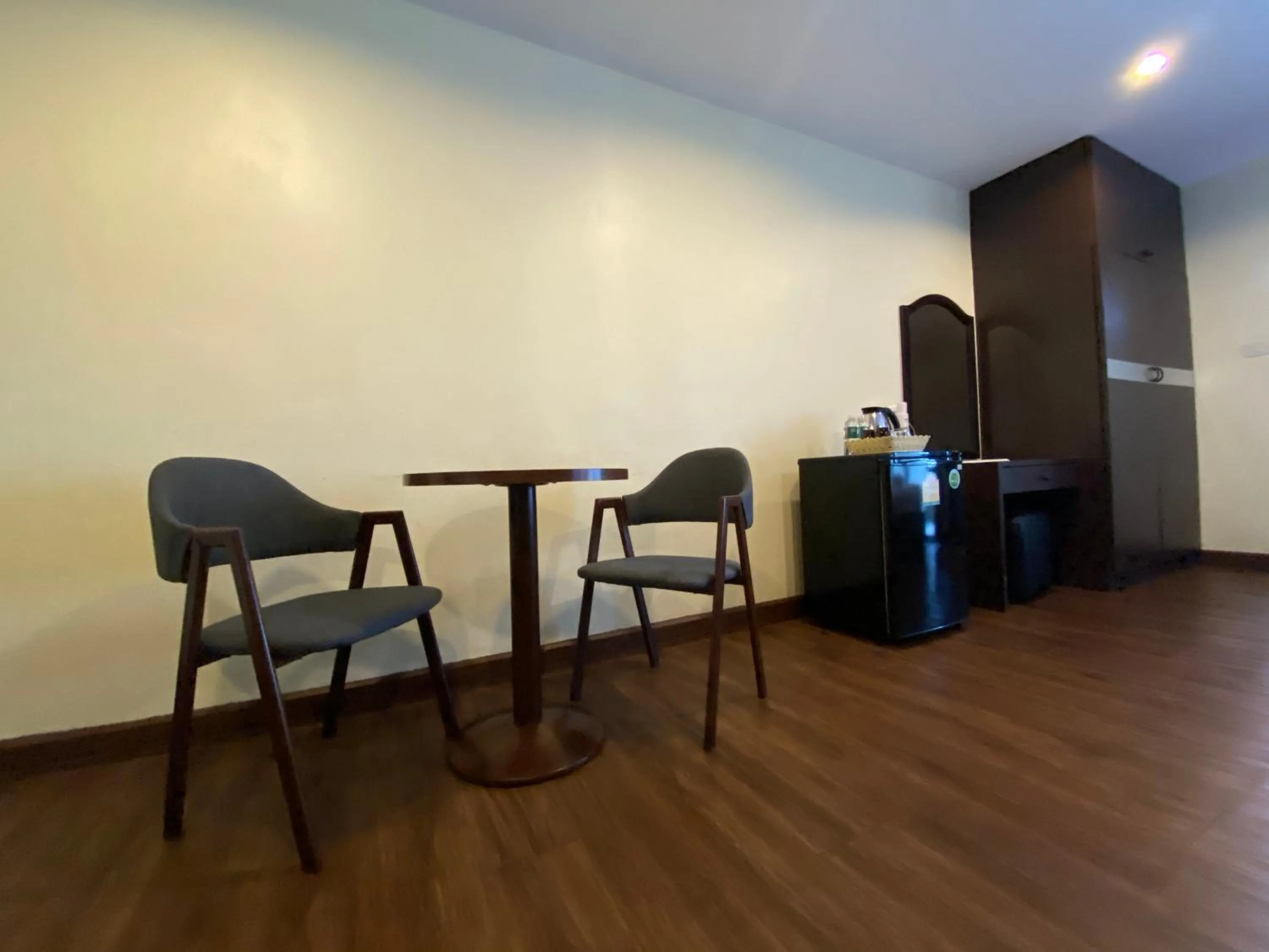 Living room in Boss Mansion