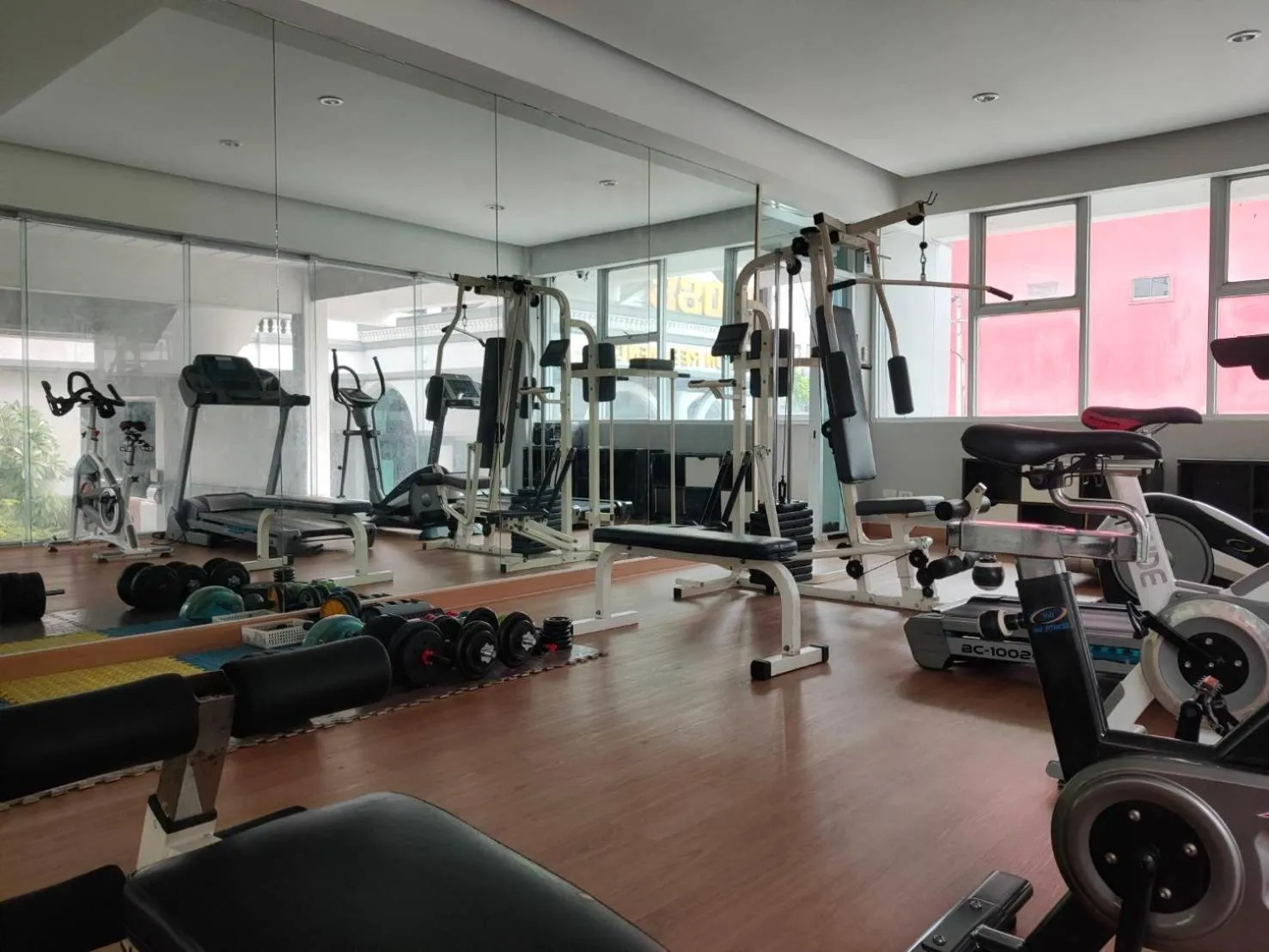 Fitness centre/facilities in Boss Mansion
