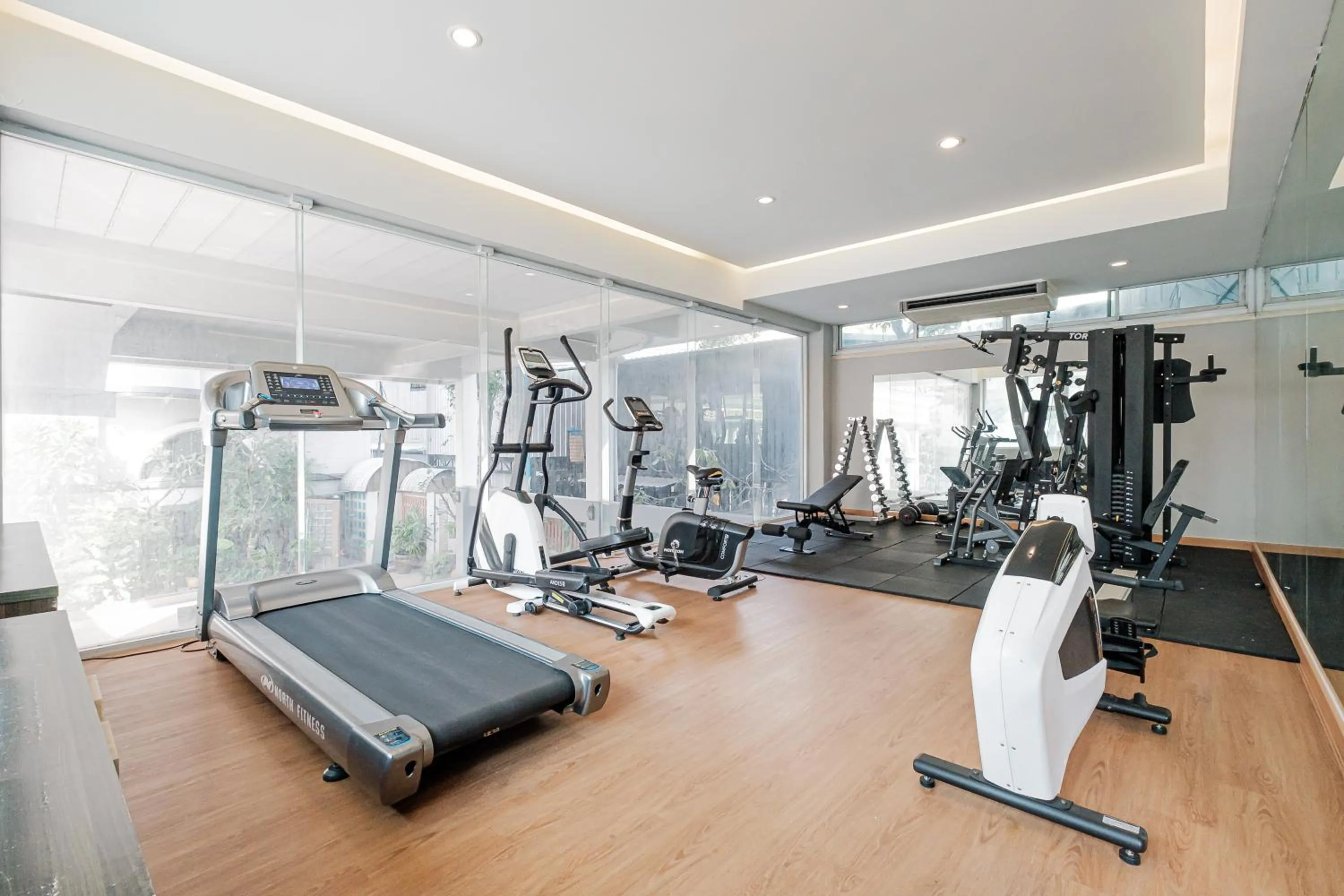 Fitness centre/facilities in Boss Mansion