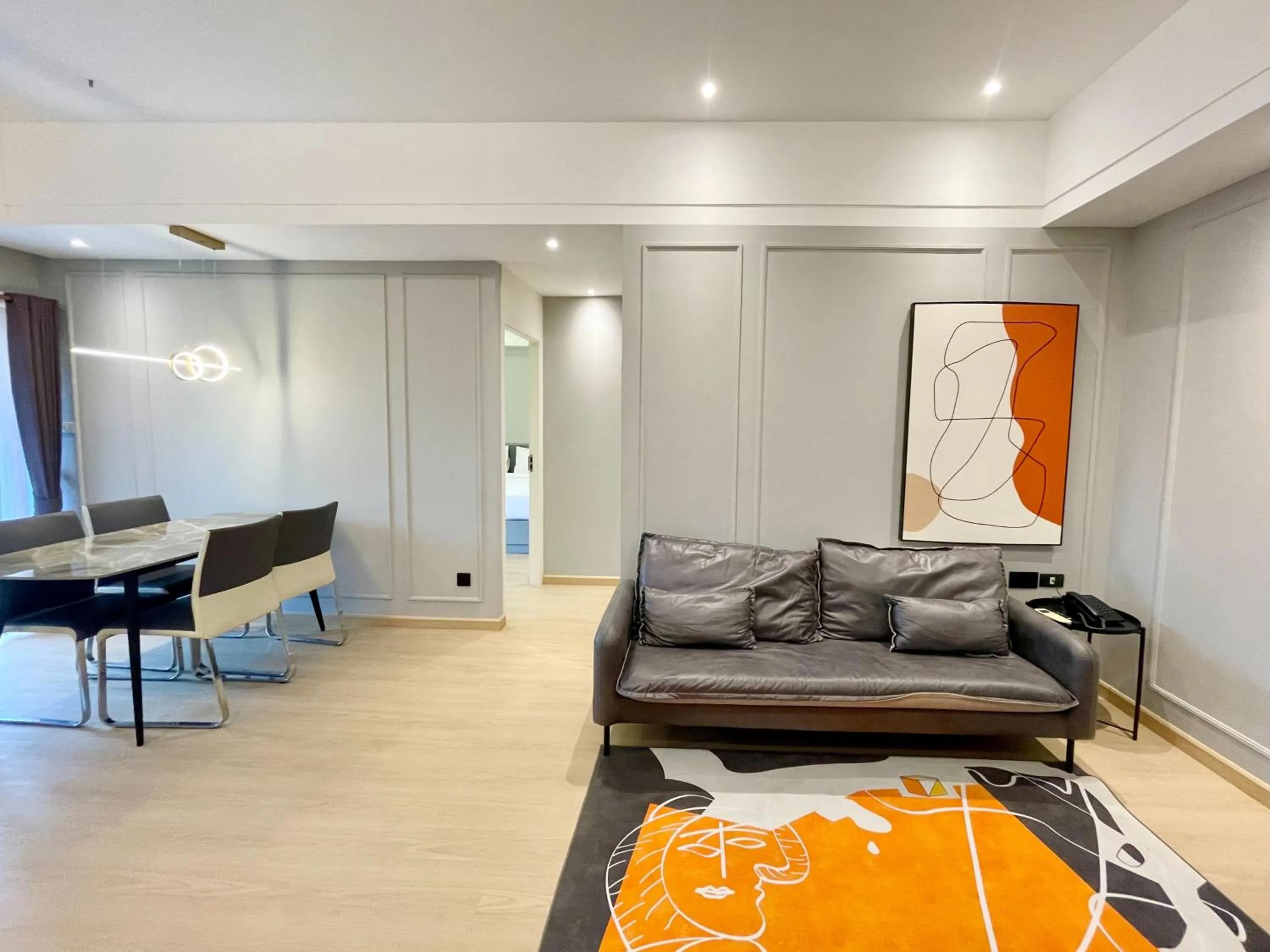 Living room in Boss Mansion