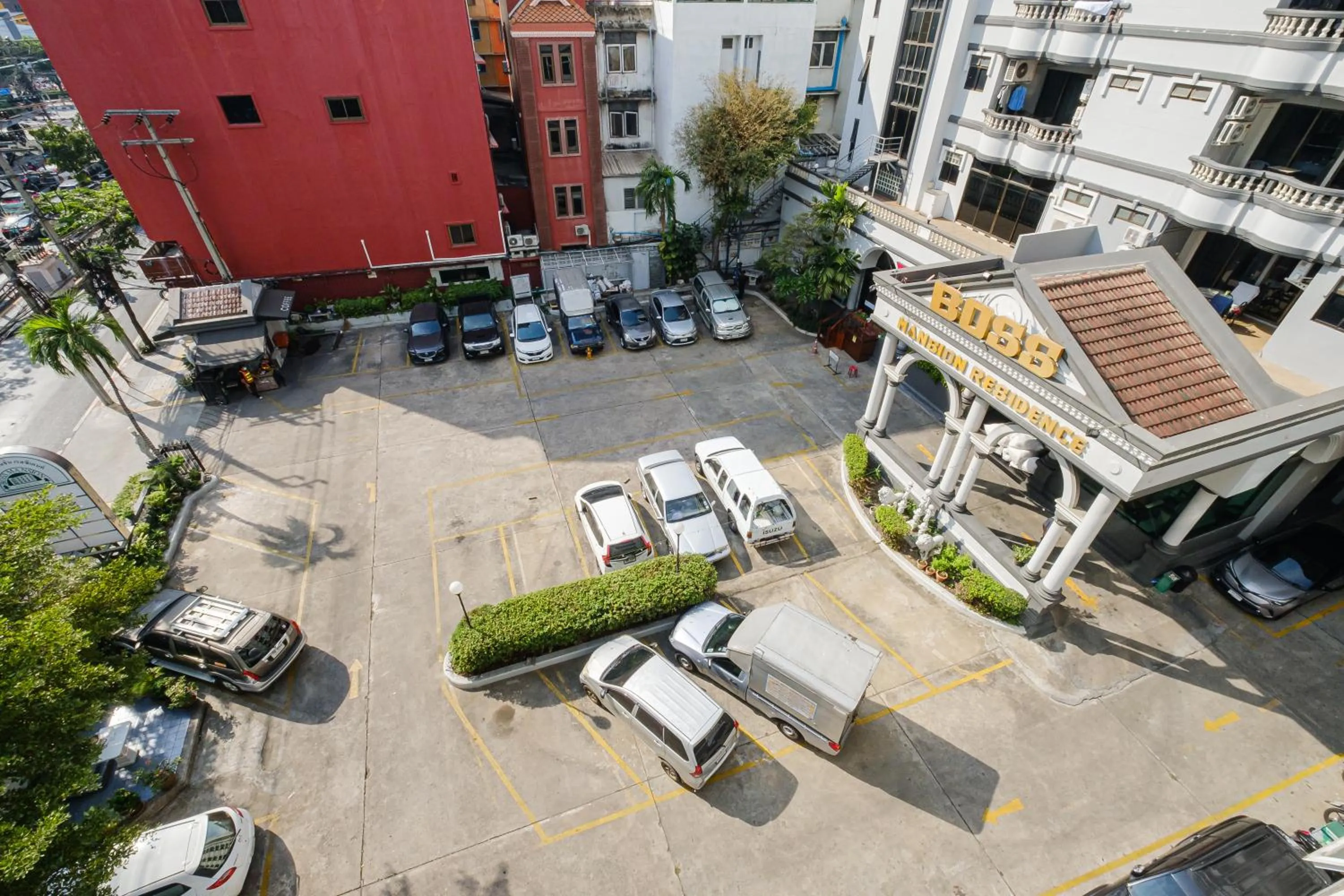 Property building in Boss Mansion