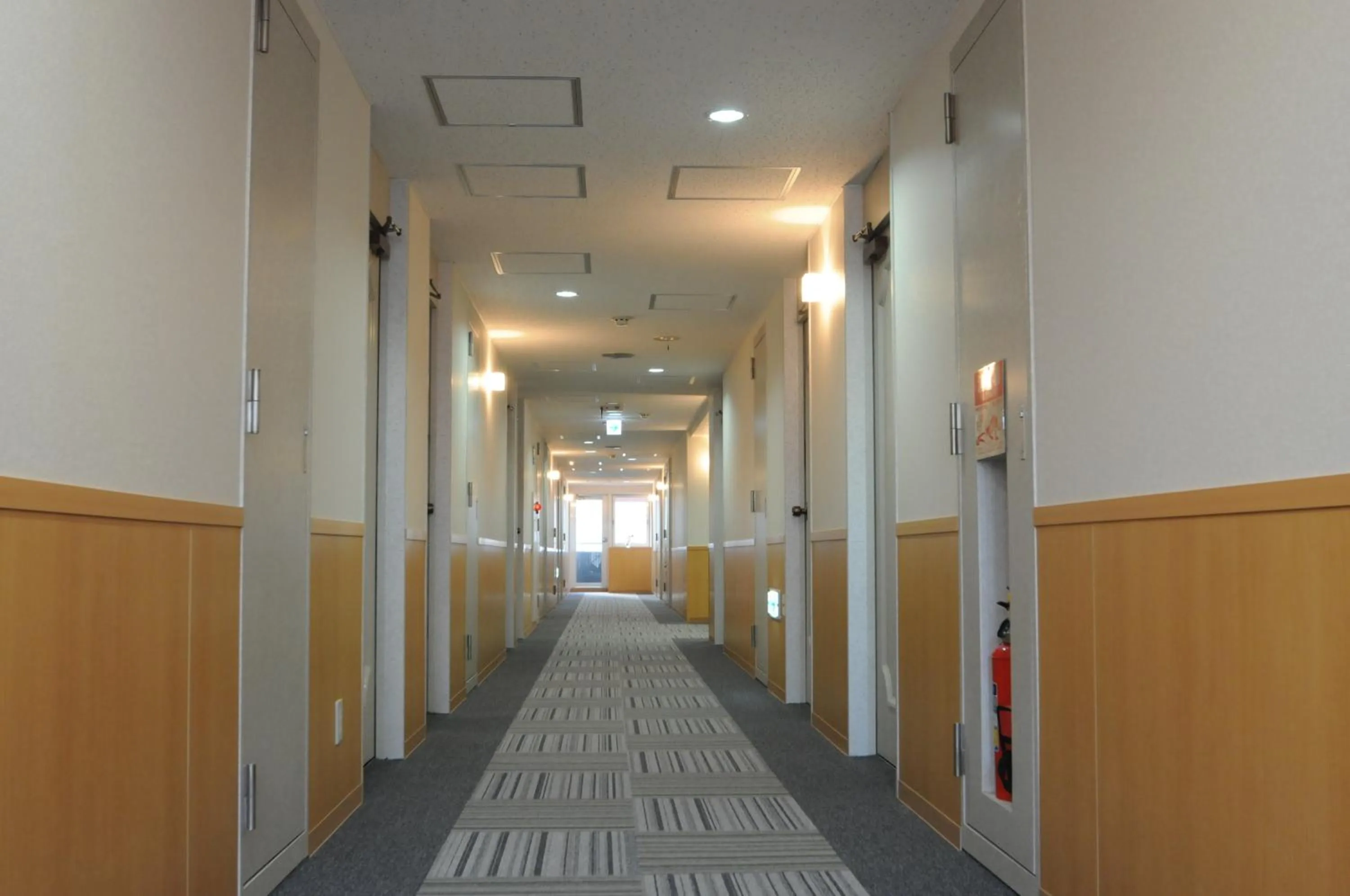 Area and facilities in Hotel Shin Osaka