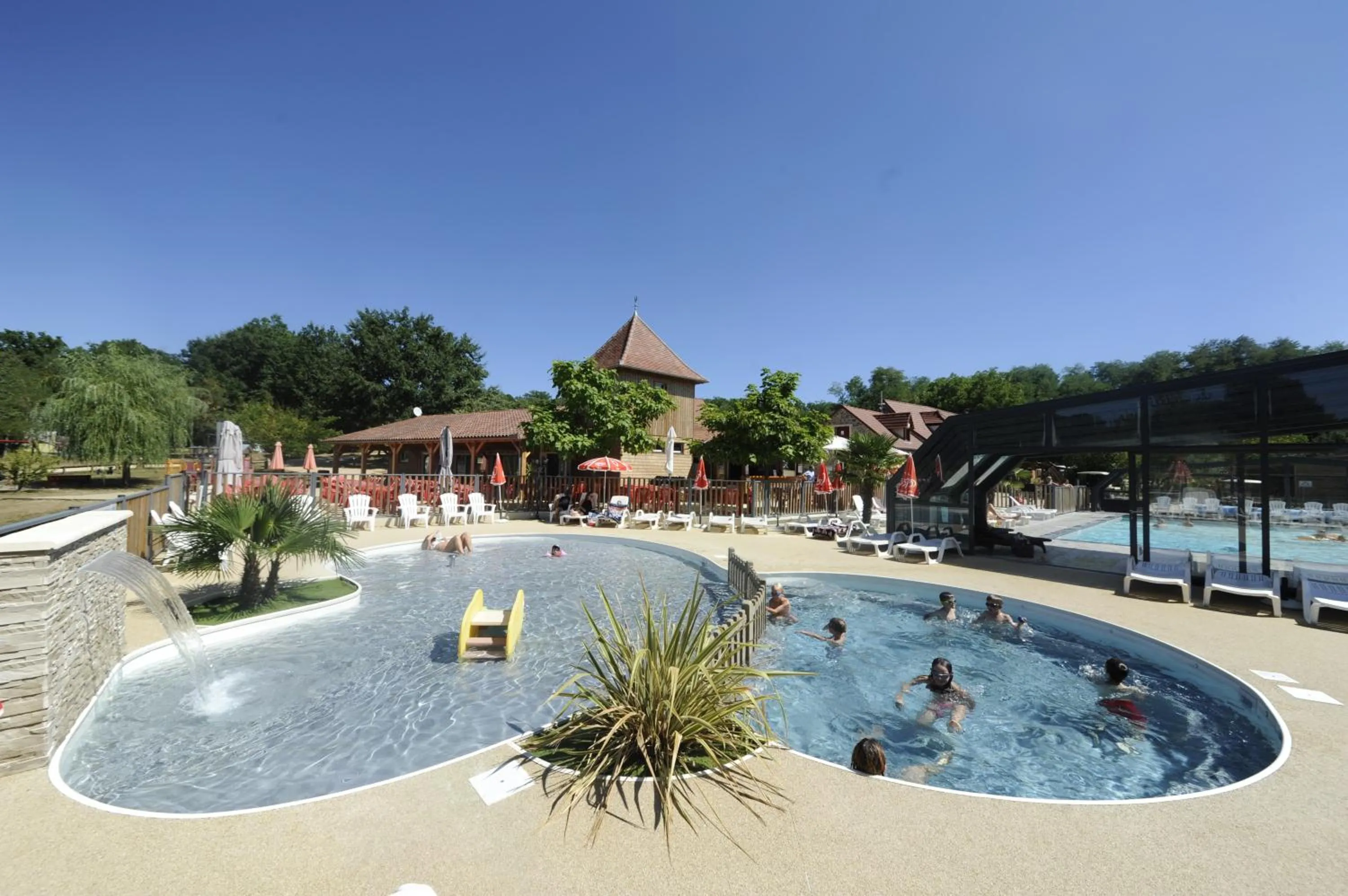 Swimming pool in Camping Padimadour