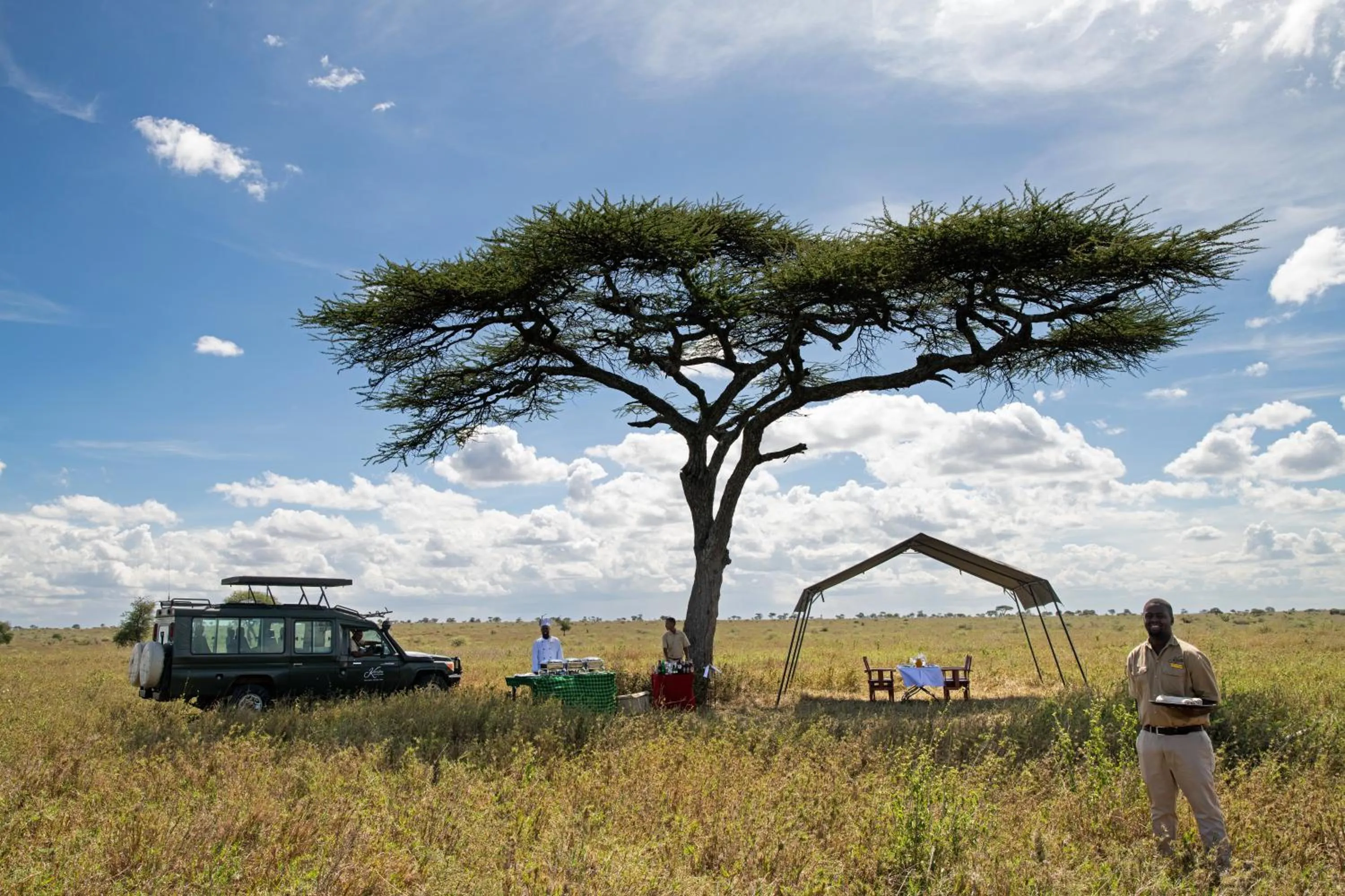 Lunch in Serengeti Sametu Camp