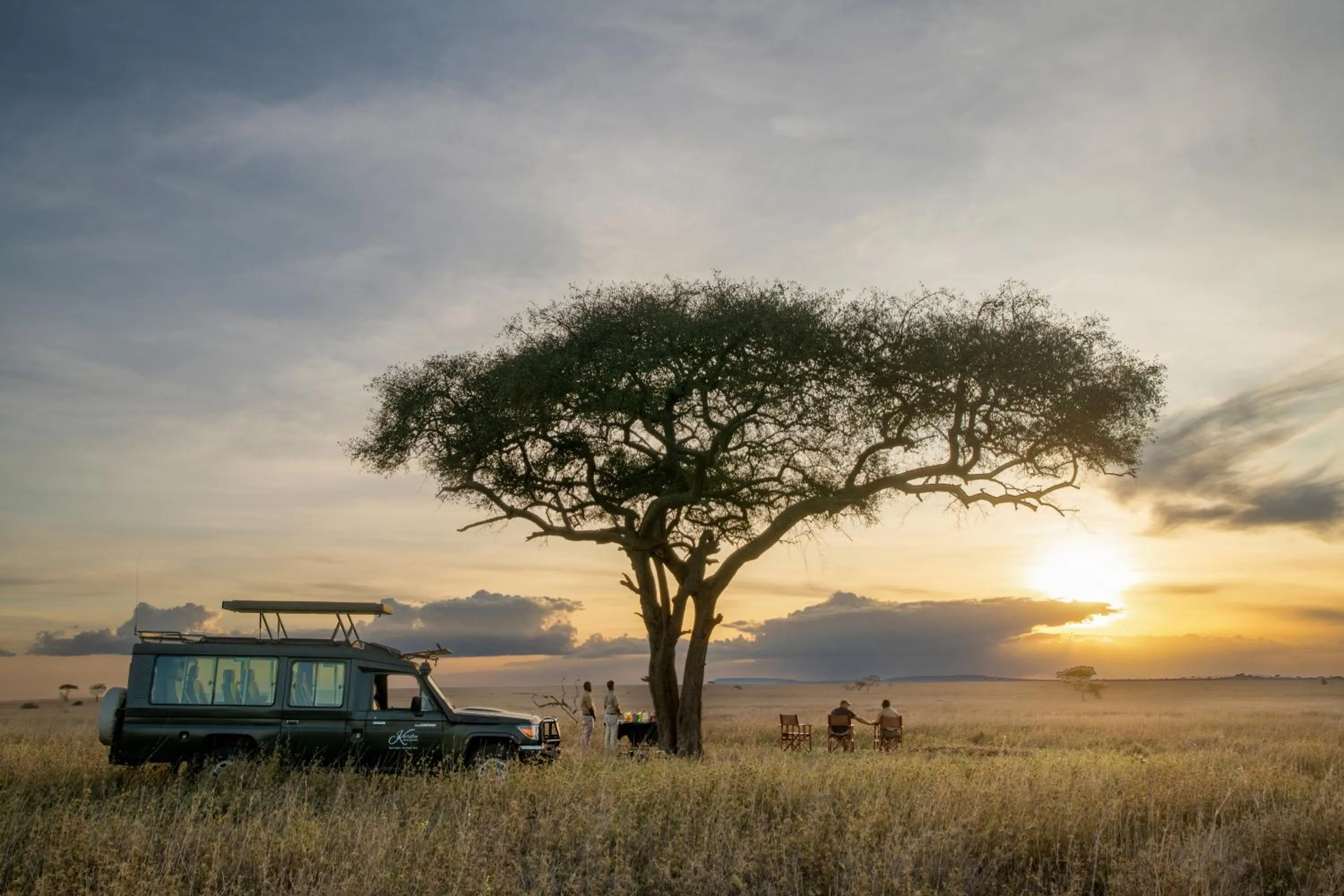 Sunset in Serengeti Sametu Camp
