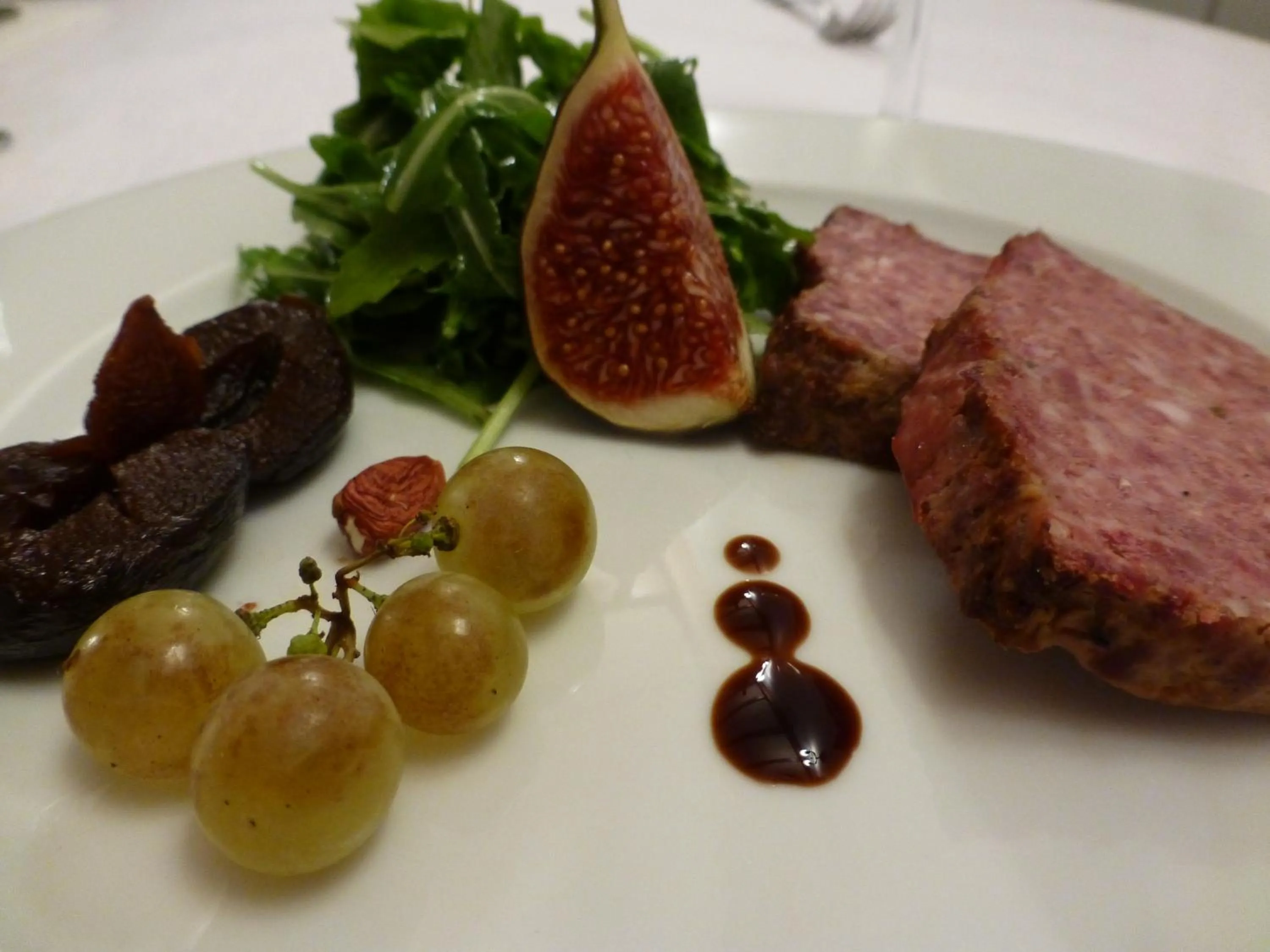 Food and drinks in Hôtel de France