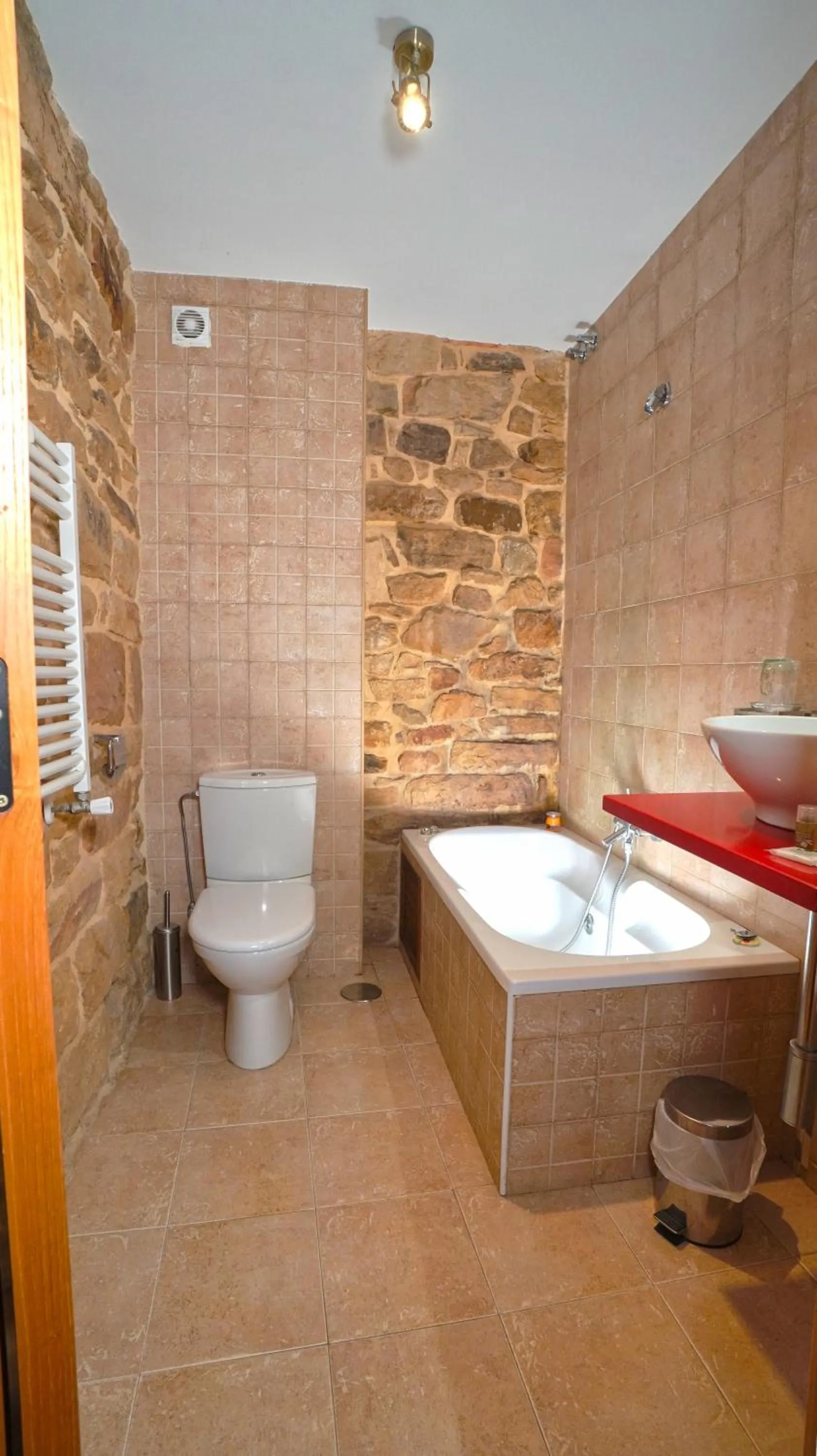 Hot Tub in Posada Venta Hornizo