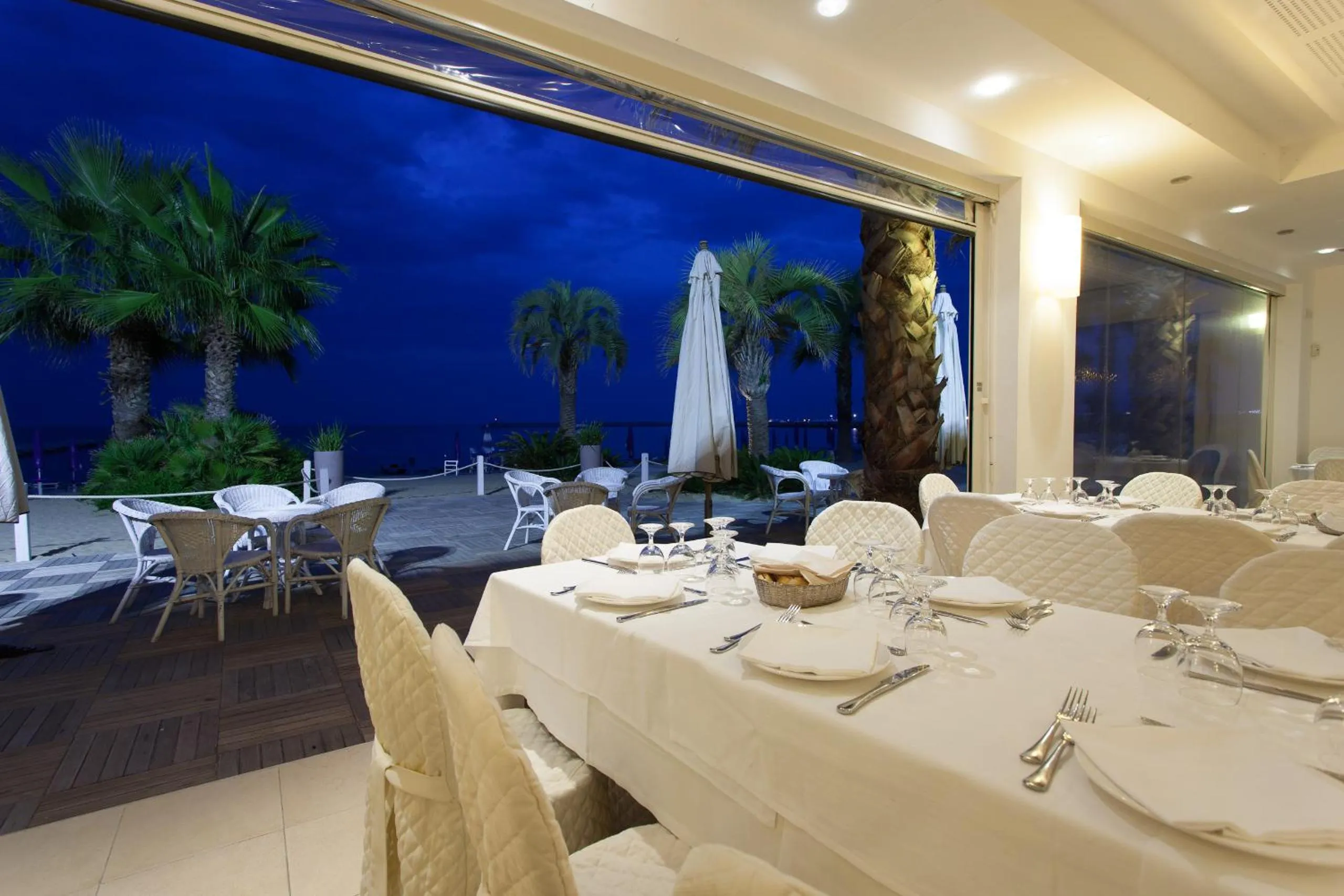 Restaurant/places to eat in Hotel Il Timone