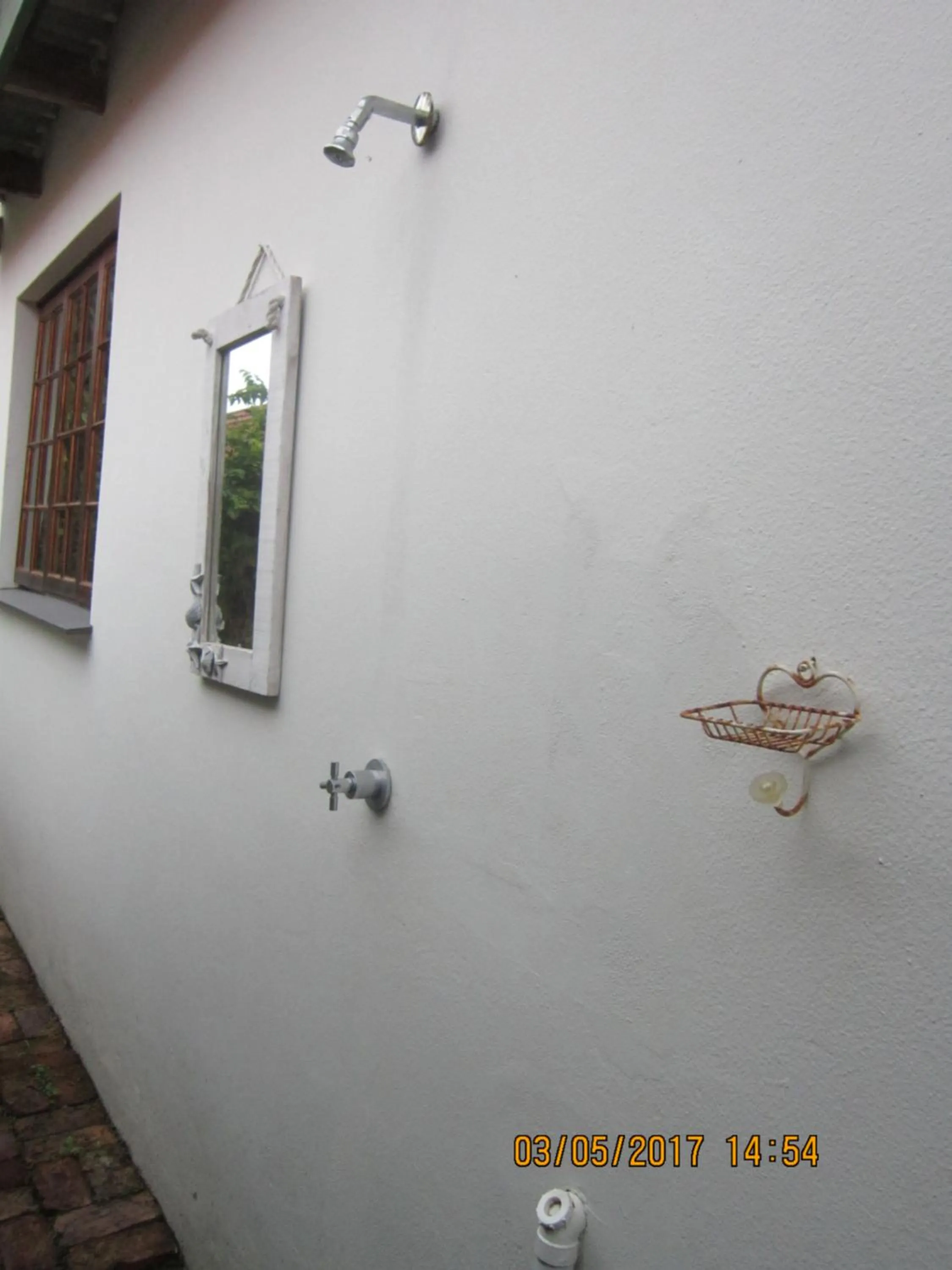 Shower in Twilight Cottage