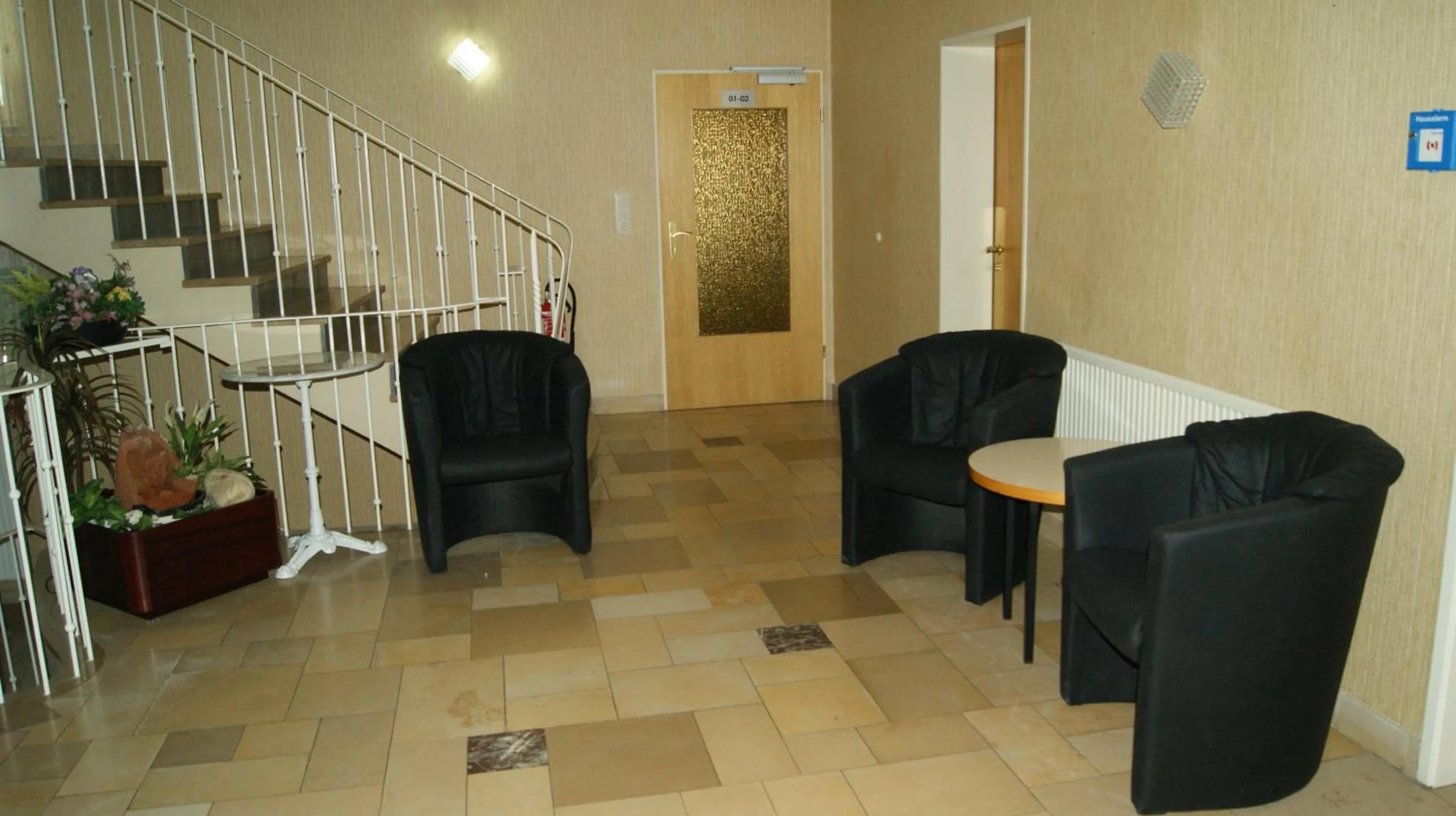 Communal lounge/ TV room in Hotel Seehaus