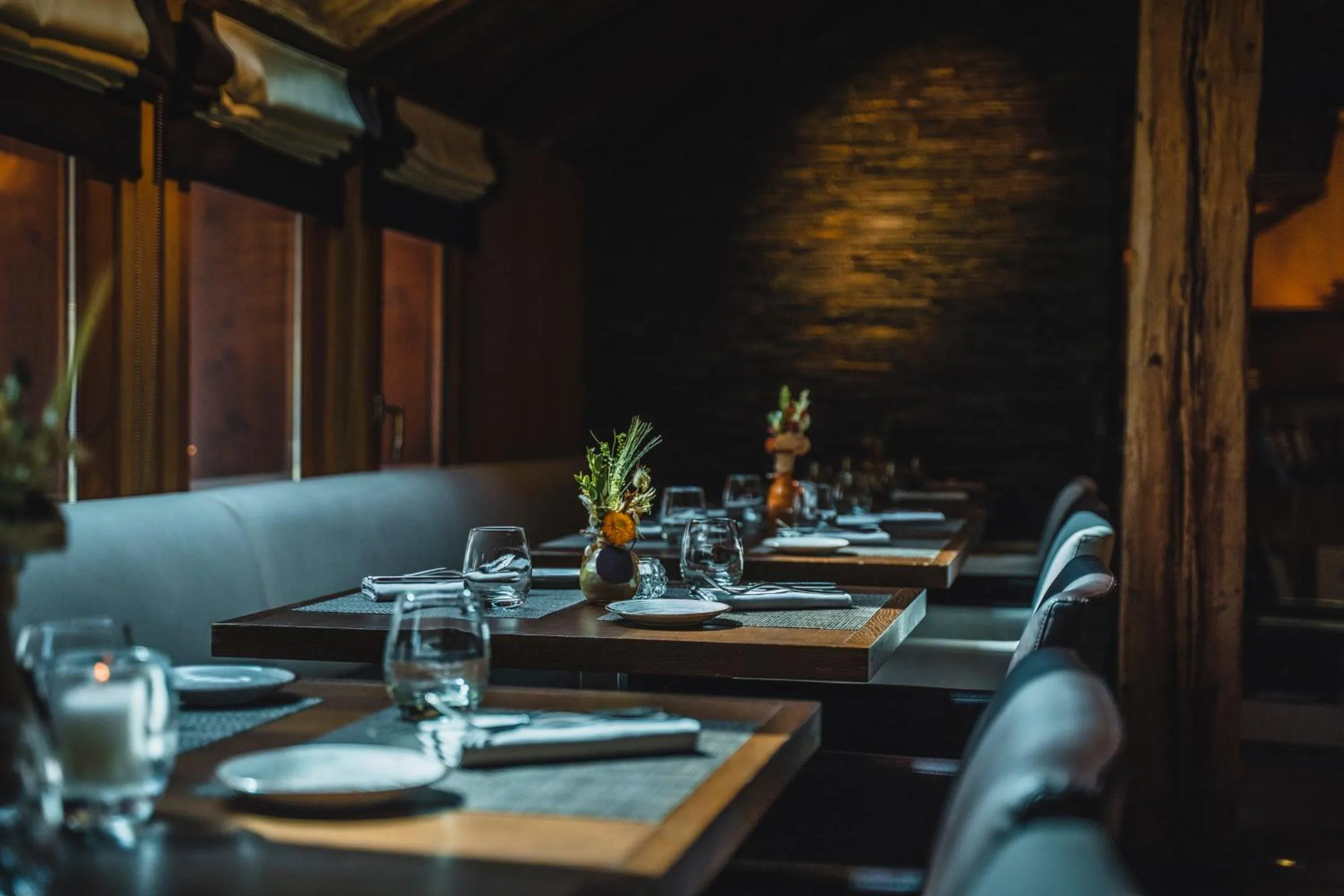 Restaurant/places to eat in Hotel Le Savoy