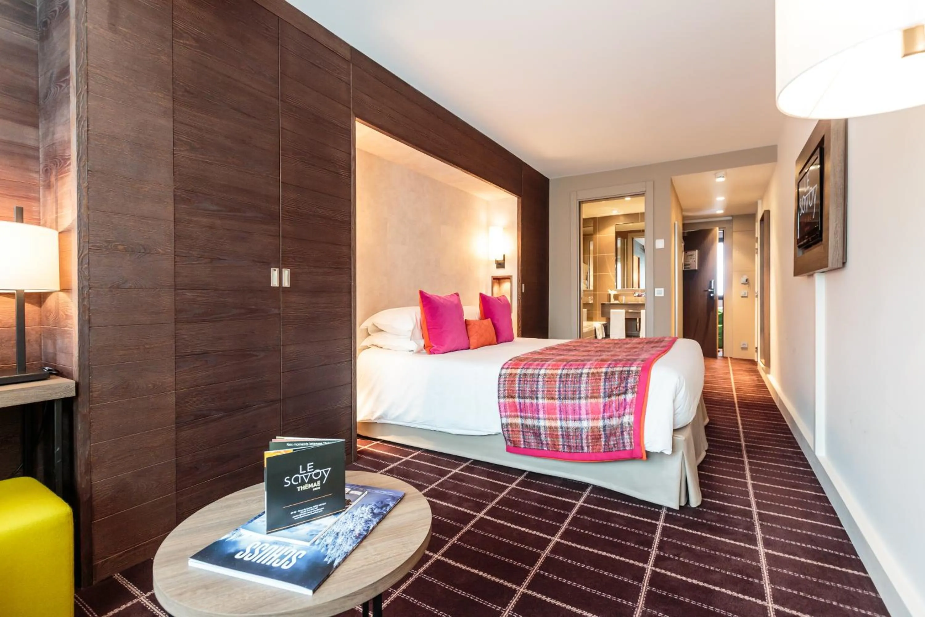 Bedroom, Bed in Hotel Le Savoy