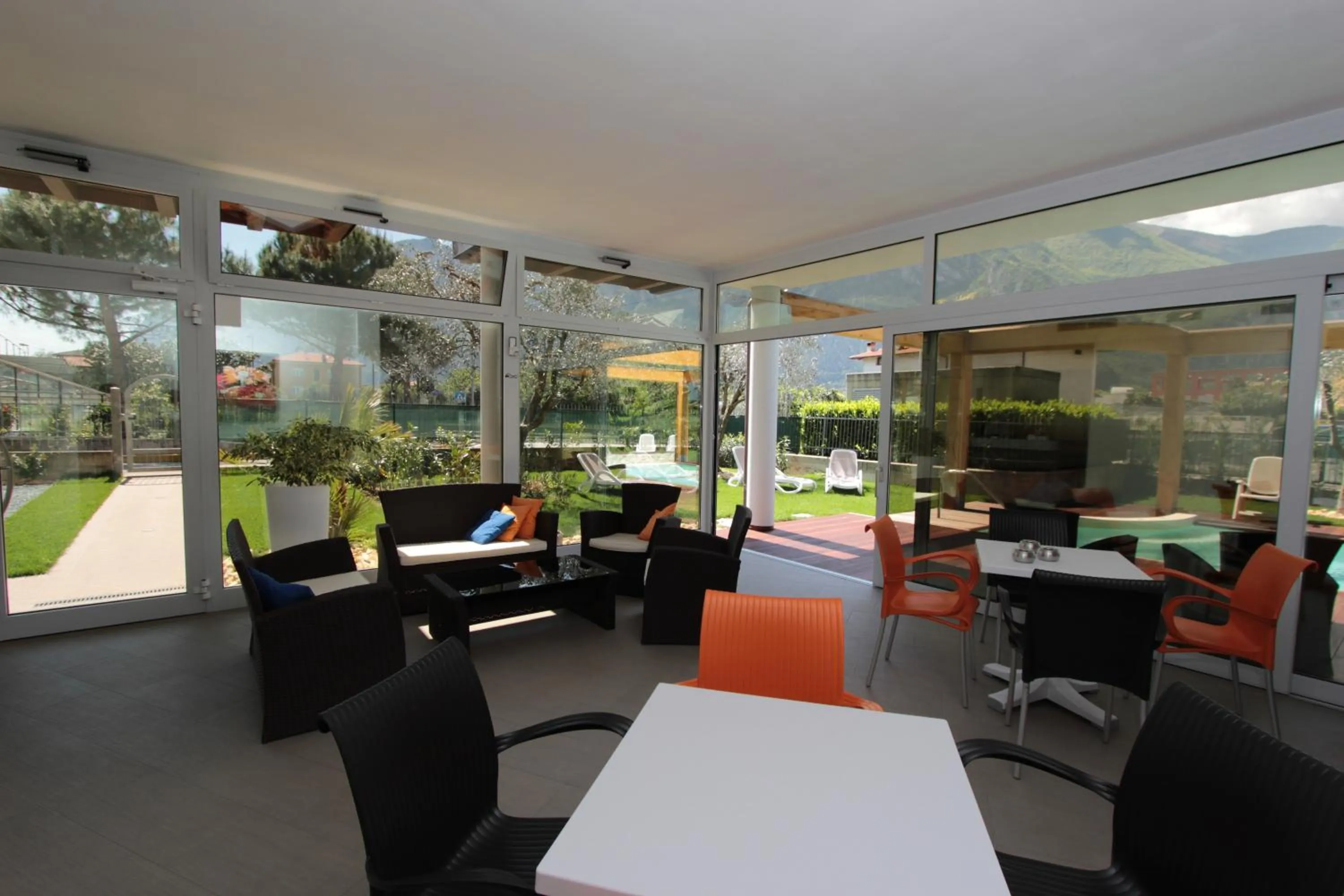 Lobby or reception in Residence Rivachiara (check-in at Hotel Riviera in Viale Rovereto, 95)