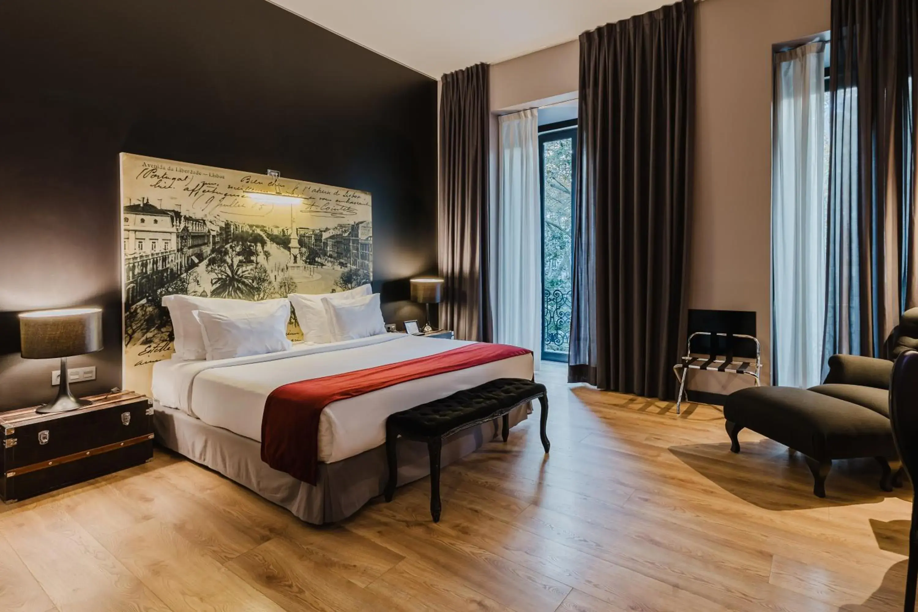 Deluxe Room with Balcony in 138 Liberdade Hotel Deluxe Room with Balcony in 138 Liberdade Hotel