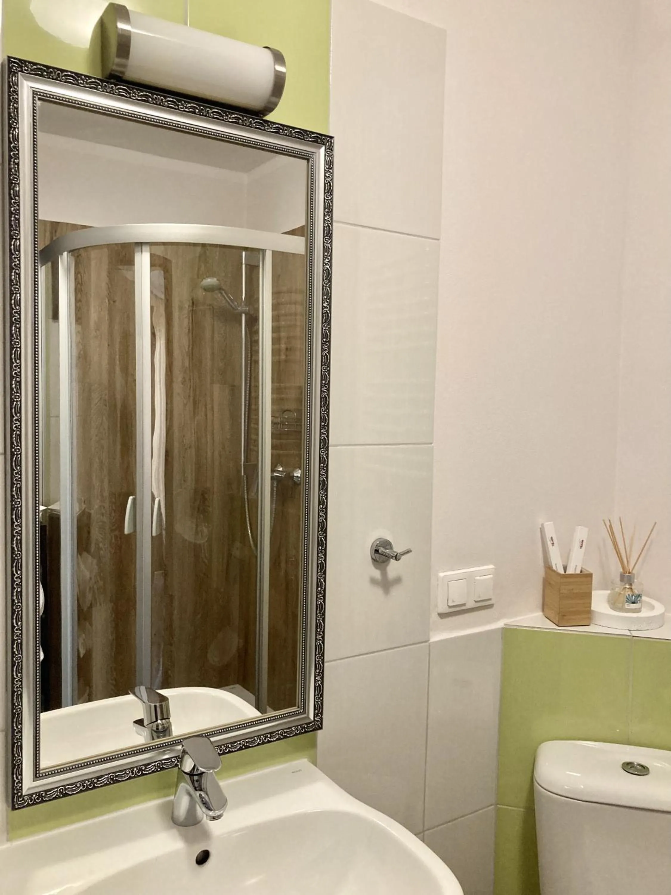 Toilet in Hotel Solec