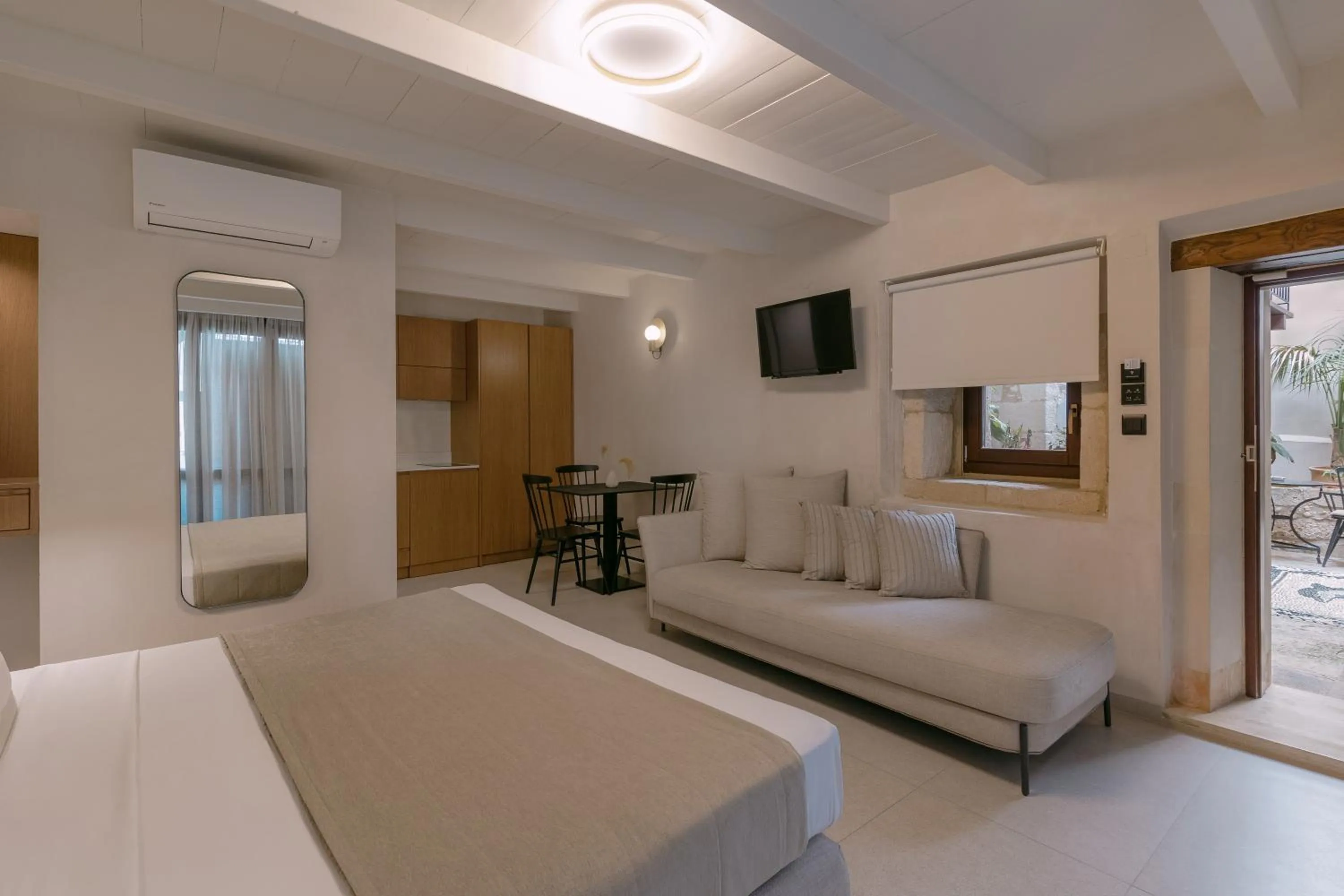 Seating area, Bed in Casa Dei Delfini