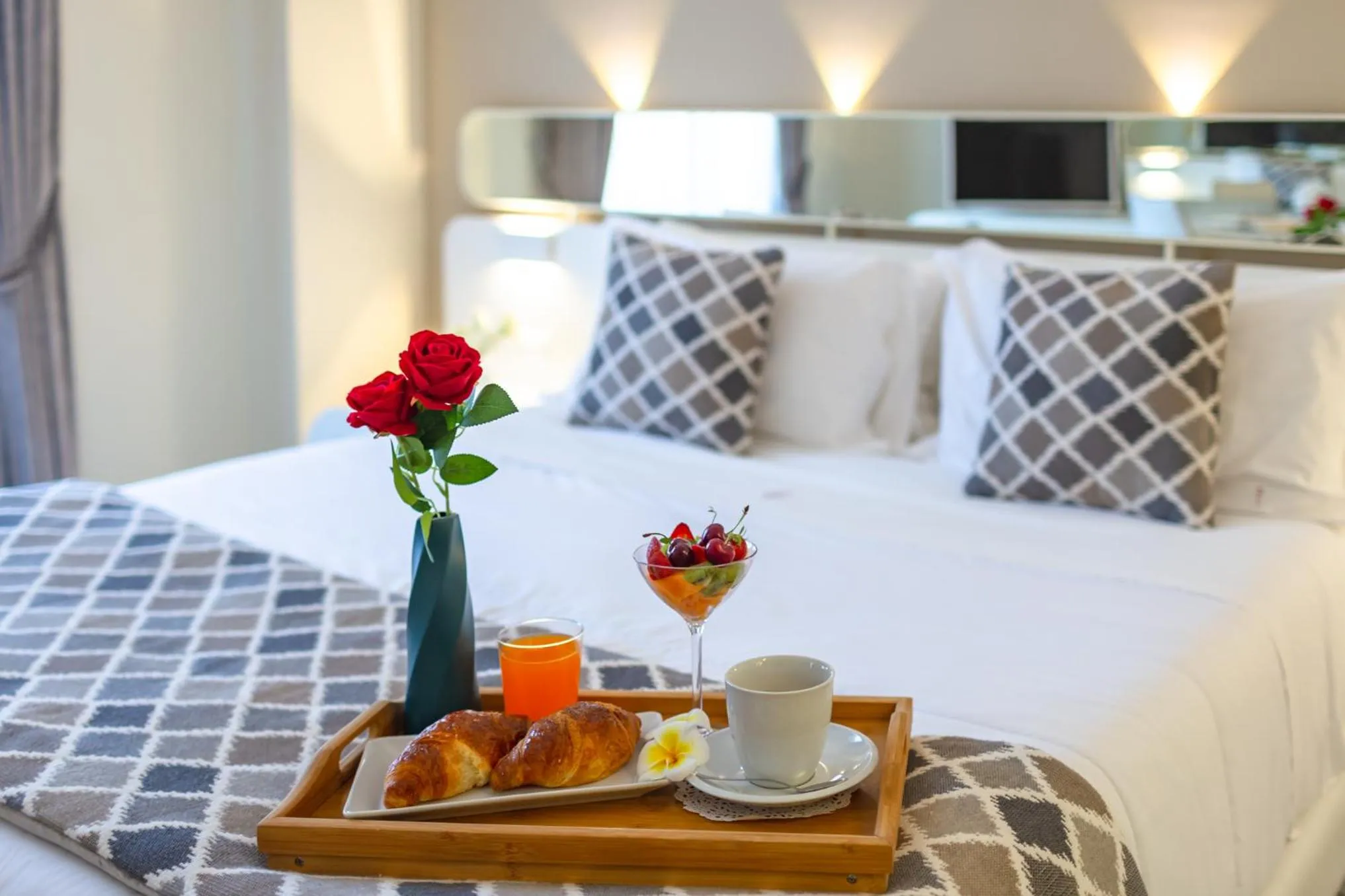 Breakfast, Bed in Fazio Rooms