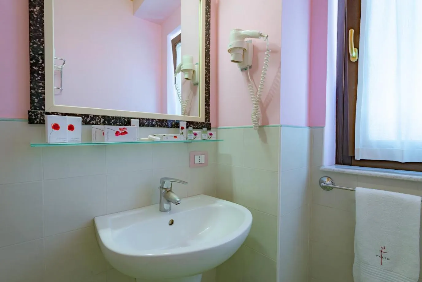 Bathroom in Fazio Rooms