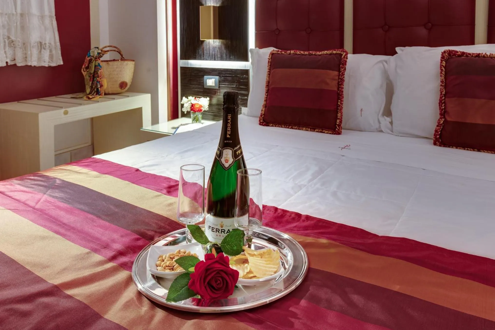 Bedroom, Bed in Fazio Rooms