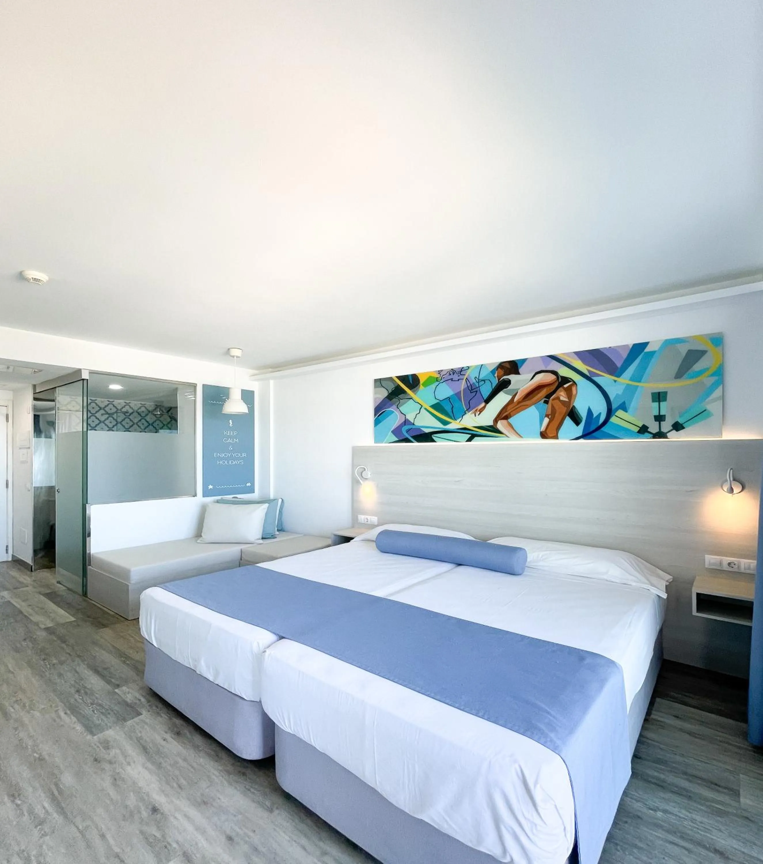 Photo of the whole room, Bed in Corralejo Surfing Colors Hotel&Apartments