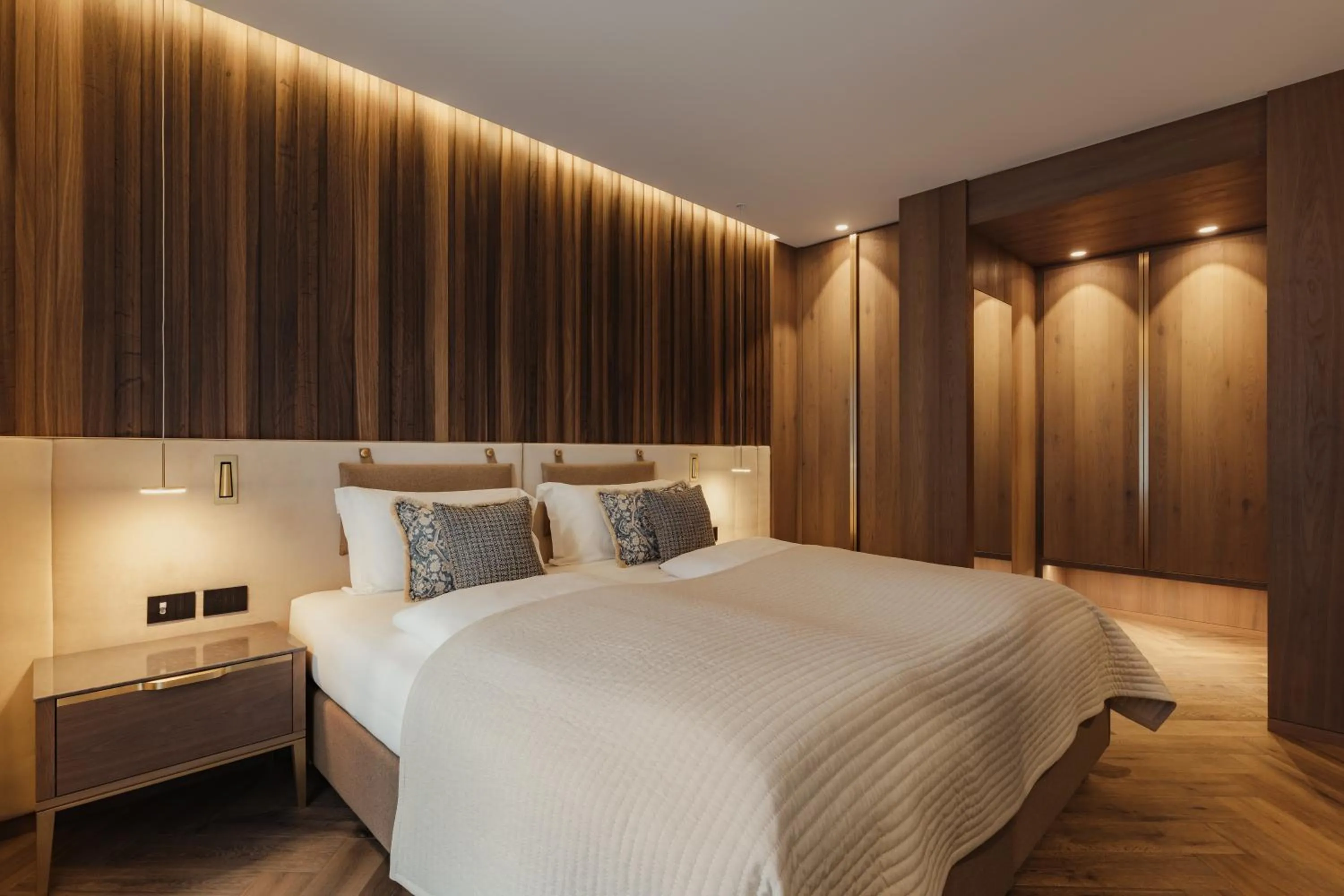Bedroom, Bed in Hotel Genziana