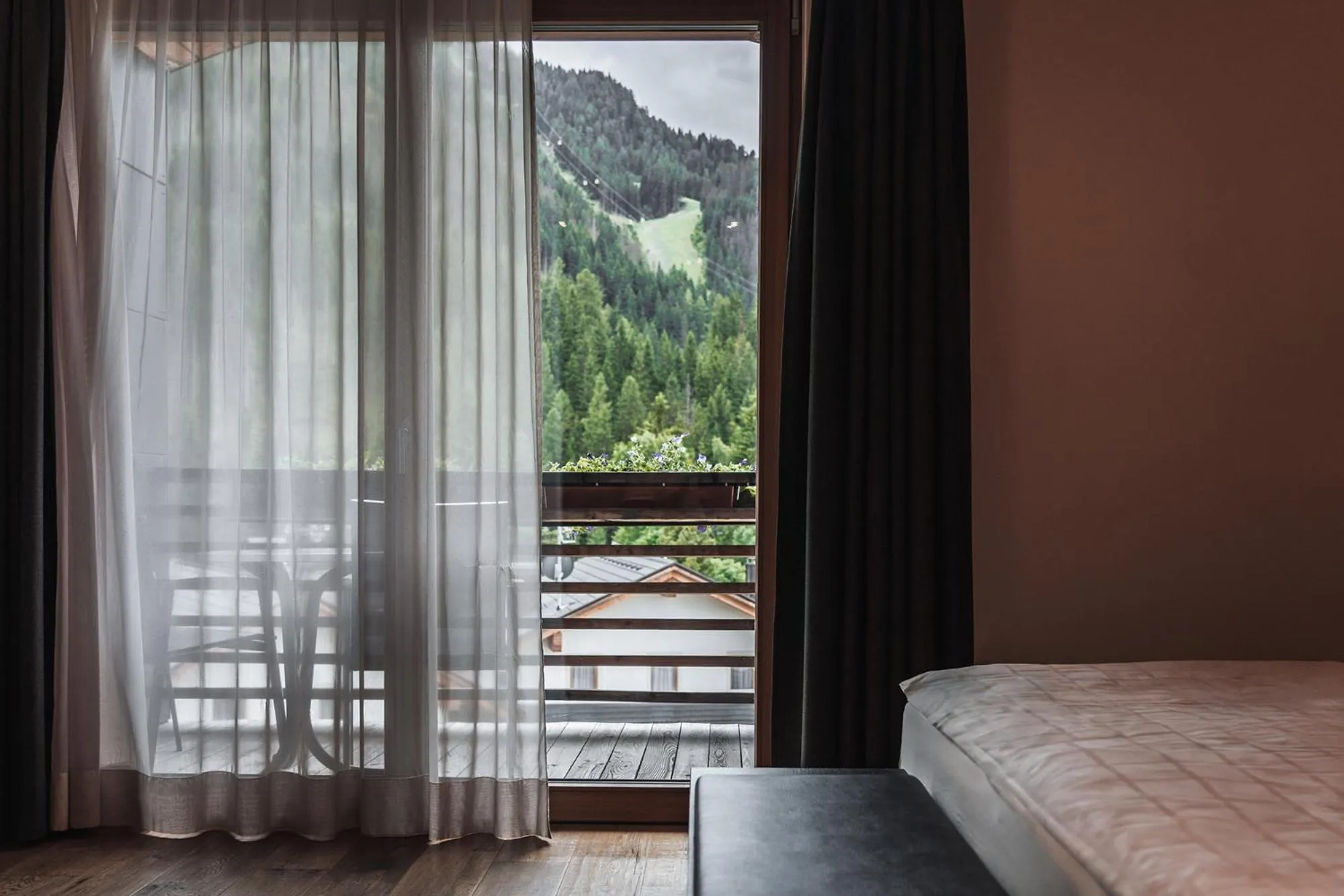 Balcony/Terrace, Bed in Hotel Ciasa Soleil