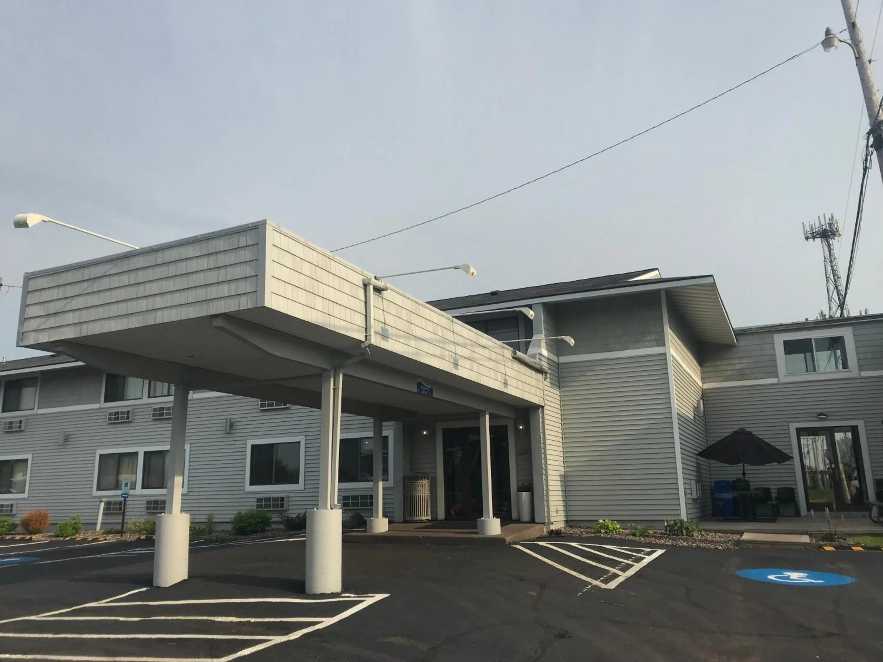 Facade/entrance in Superior & Sage Hotel