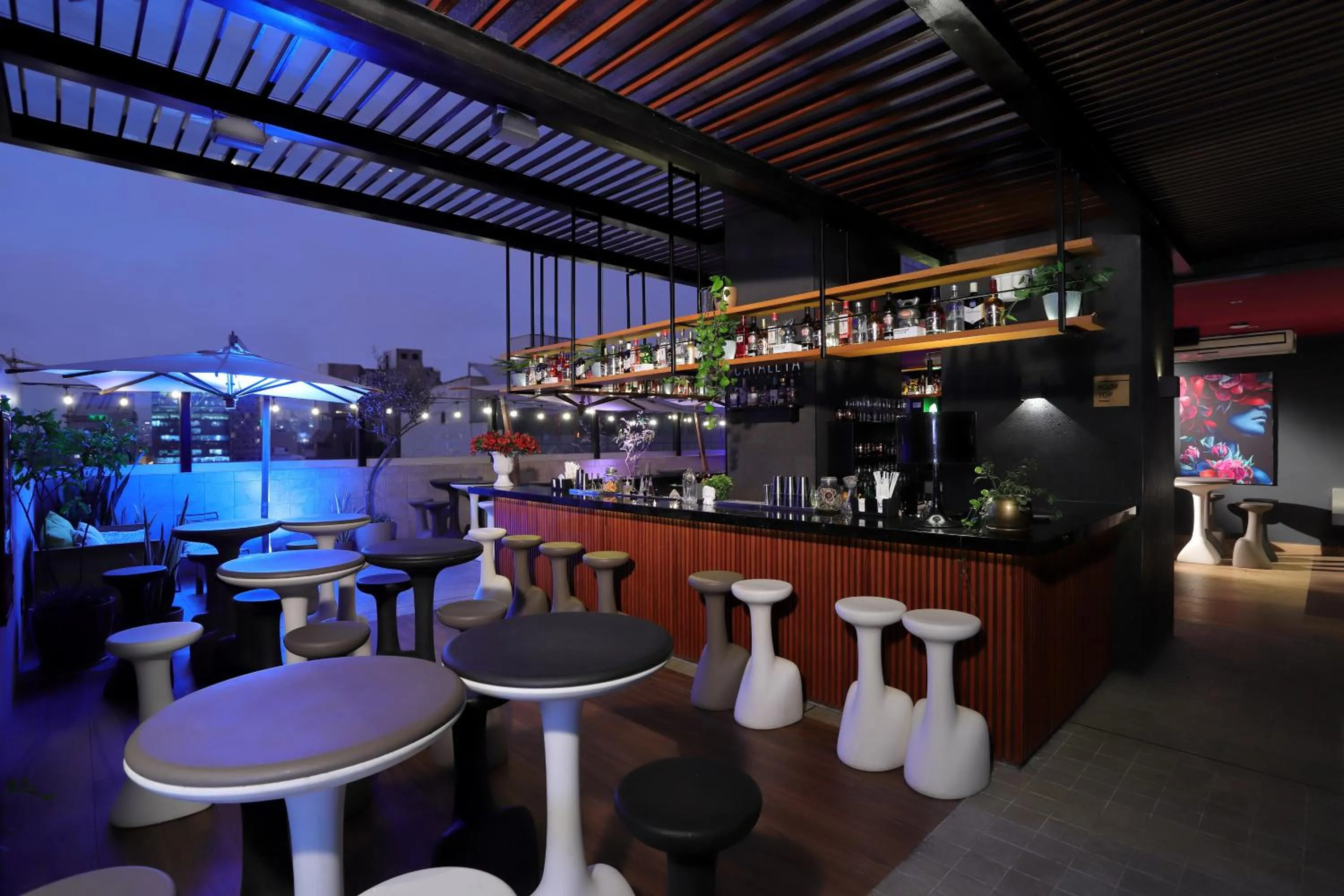 Night in INNSiDE by Meliá Lima Miraflores