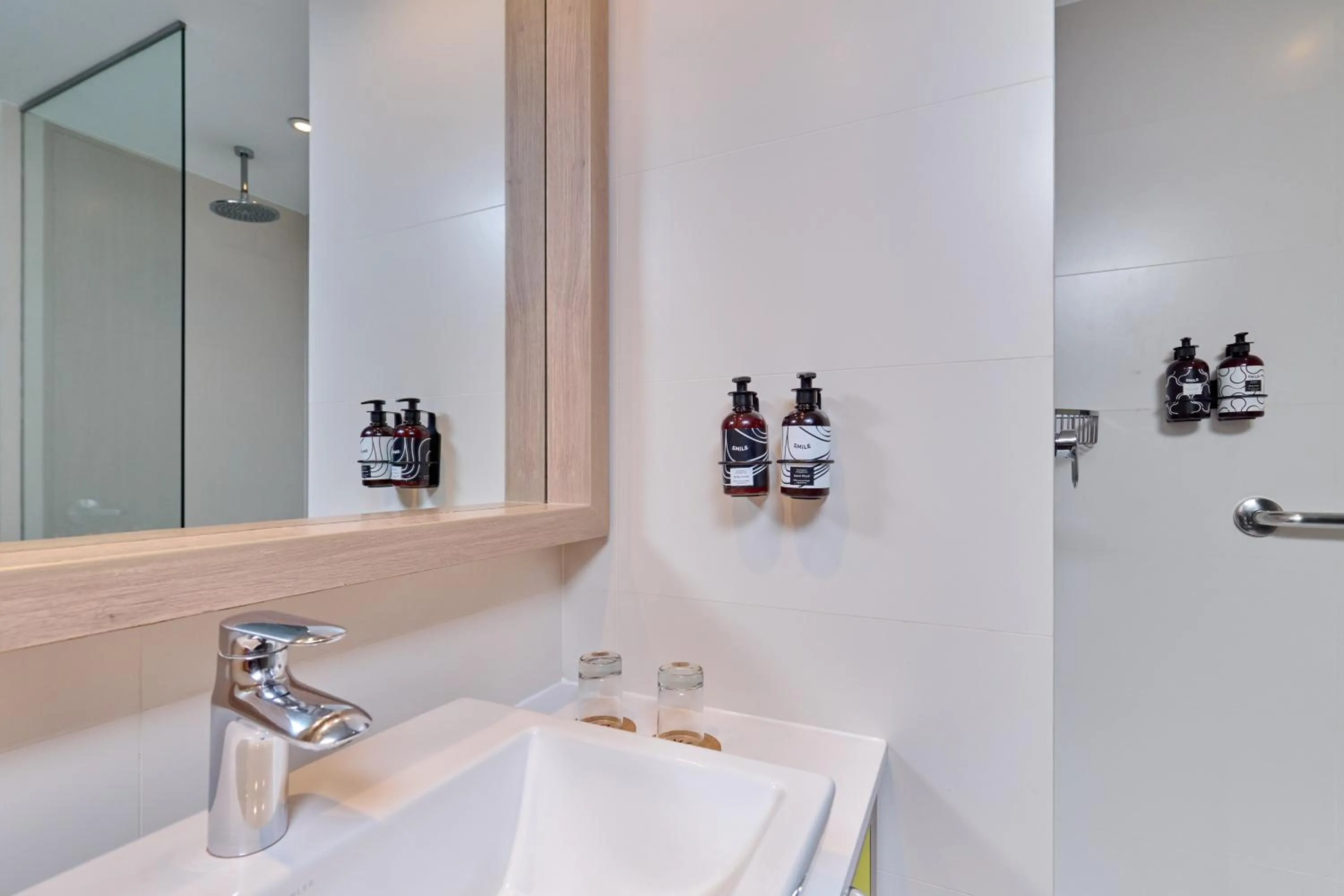 Toilet in INNSiDE by Meliá Lima Miraflores