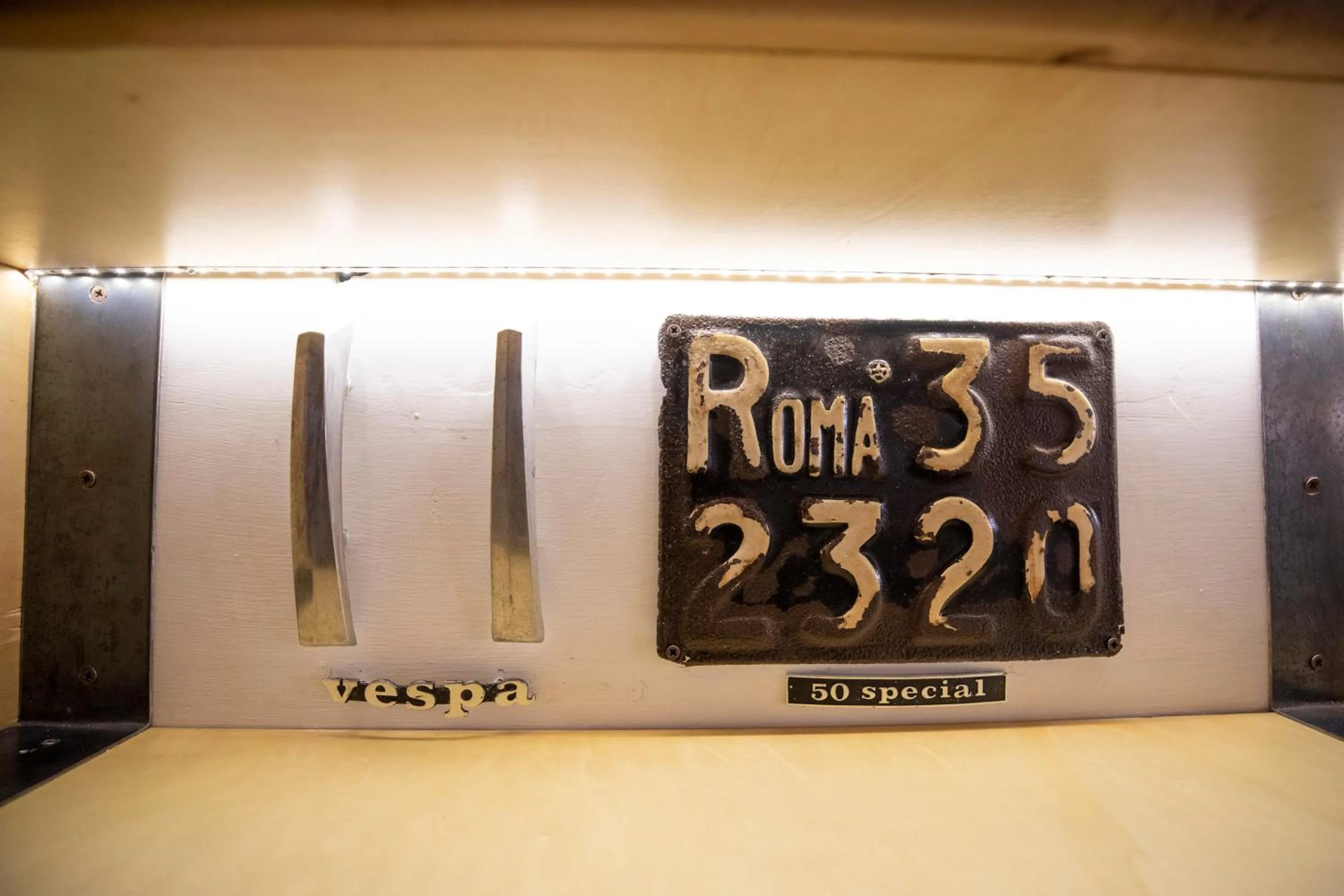 Decorative detail in Restart Accommodations Balestra