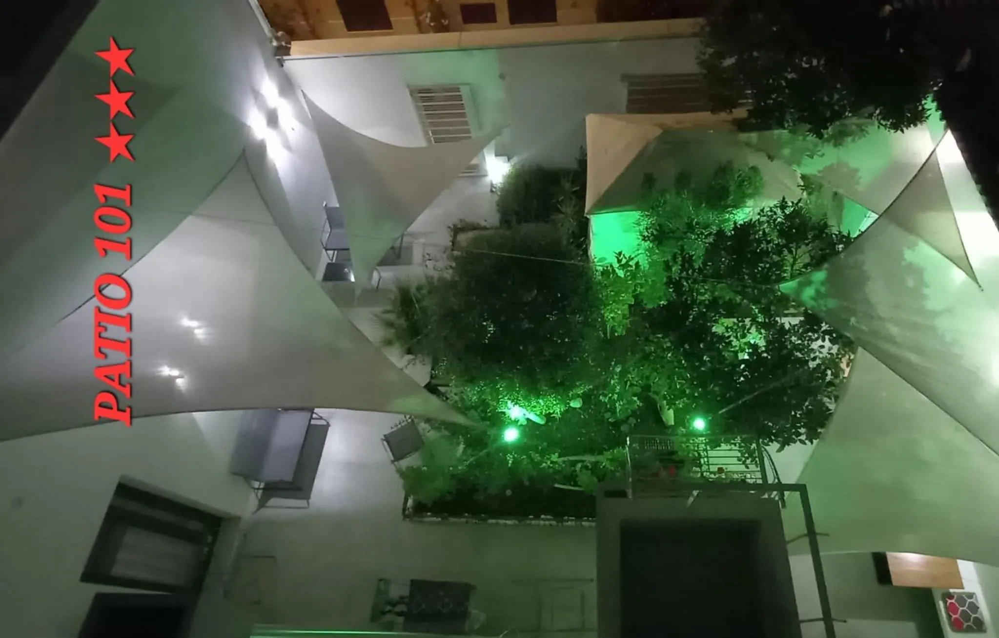 Property building in Patio 101 "Exclusive"