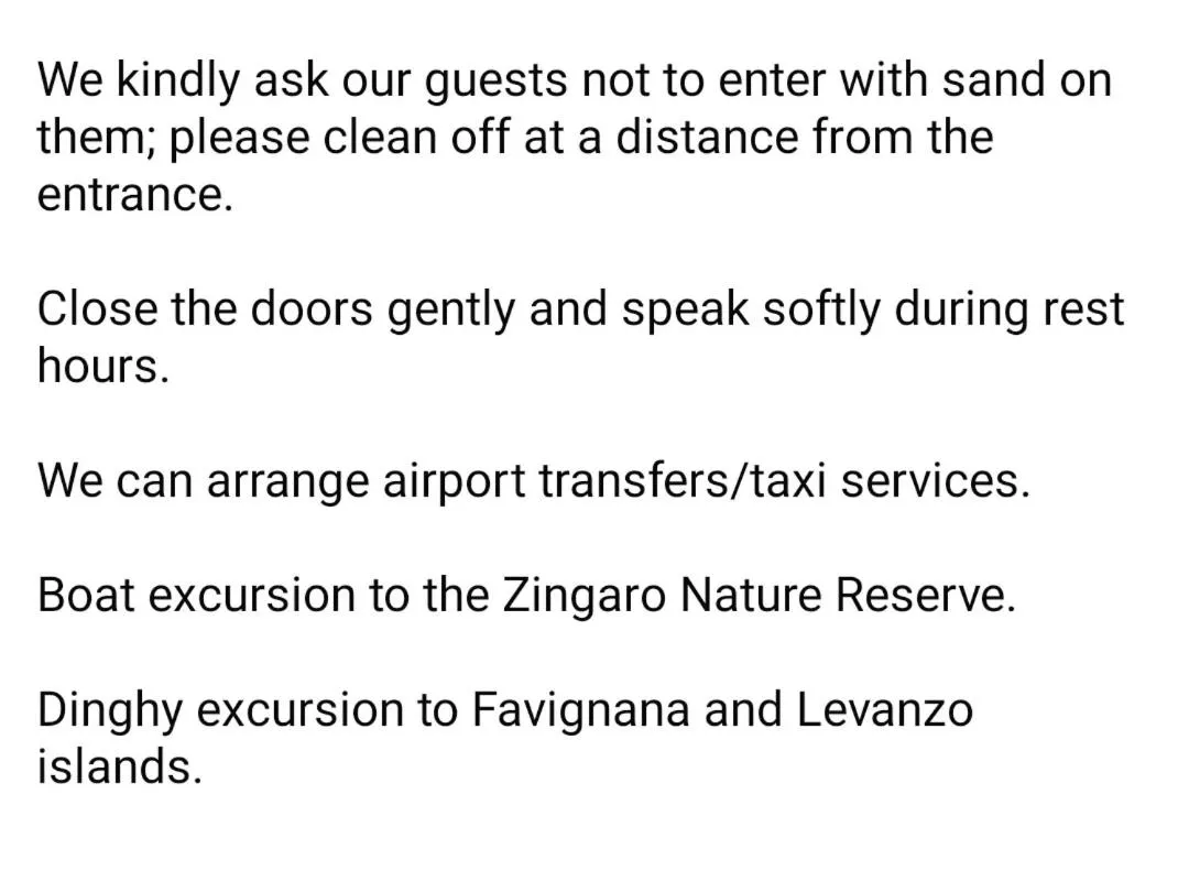 Text overlay in Patio 101 "Exclusive"