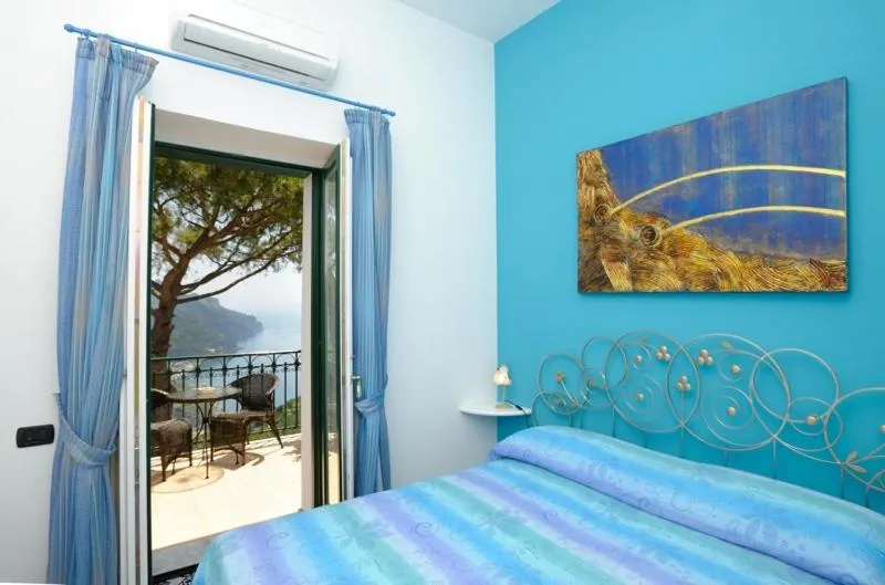 Bed in Auditorium Rooms