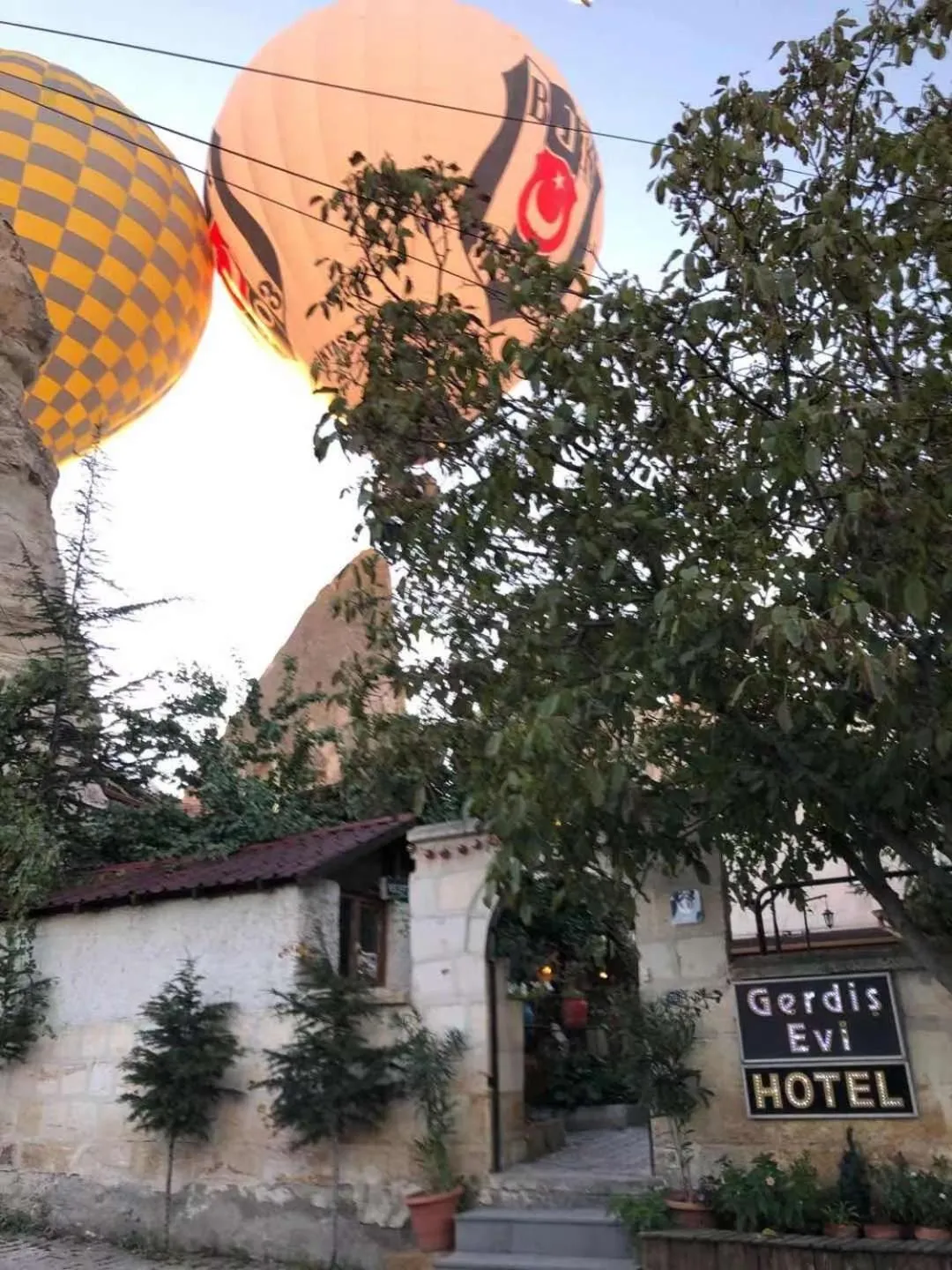 Property building in Gerdis Evi