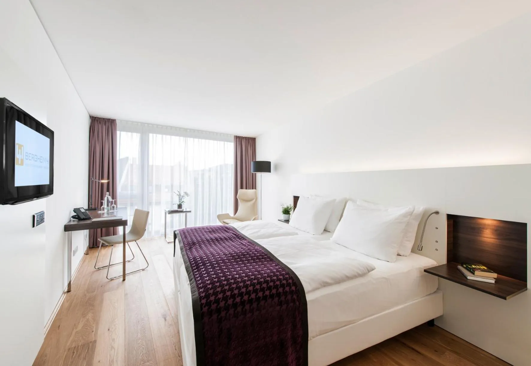 Photo of the whole room, Bed in Bergheim 41 Hotel im Alten Hallenbad