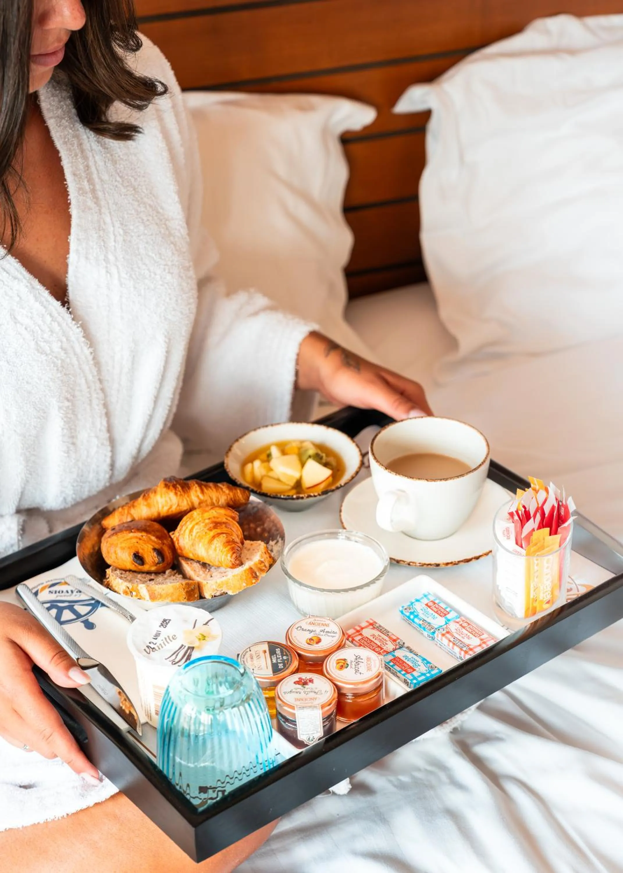 Breakfast, Bed in Hotel Le Grand Pavois