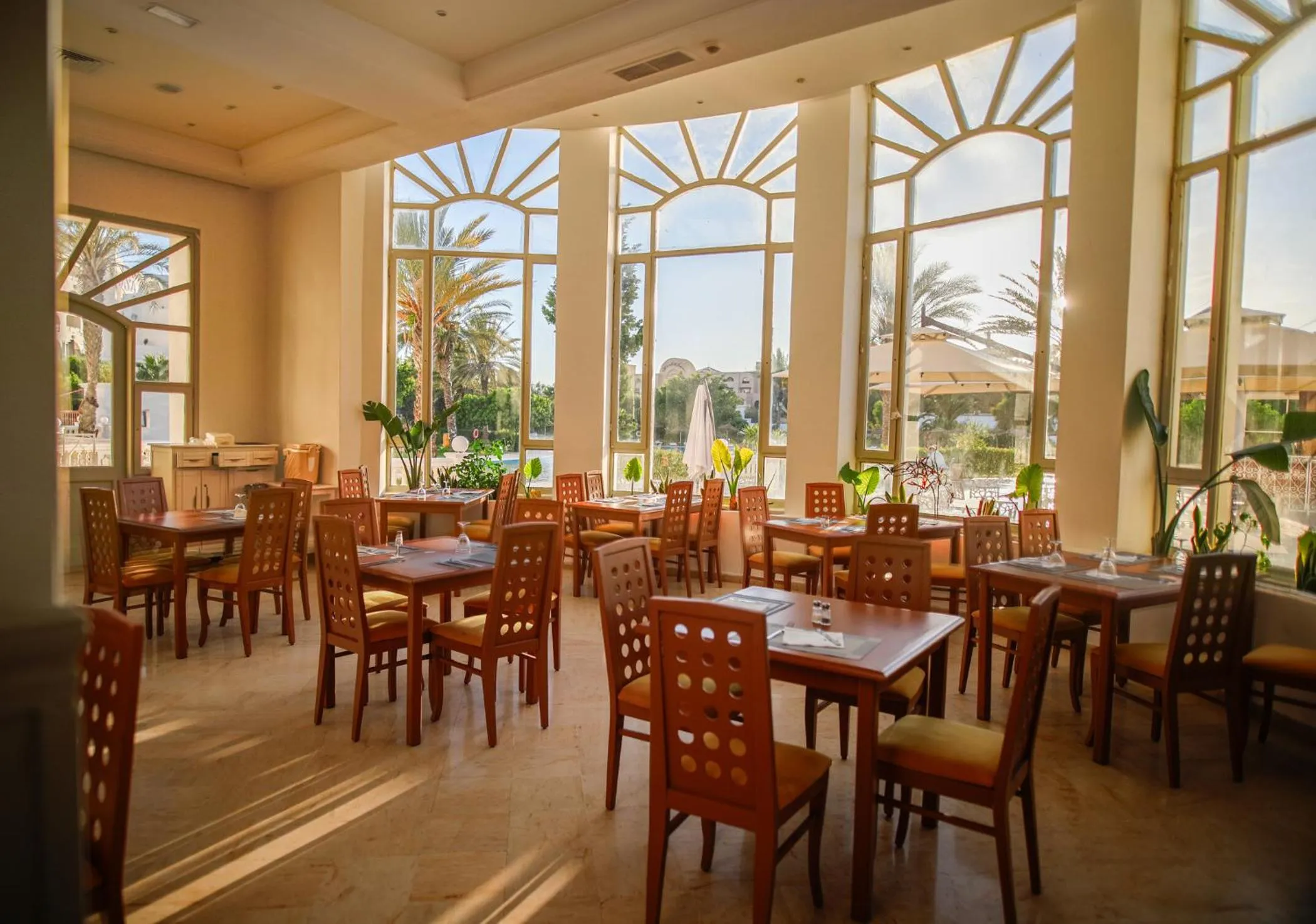 Restaurant/places to eat in TMK L'Atrium Yasmine by Turismark