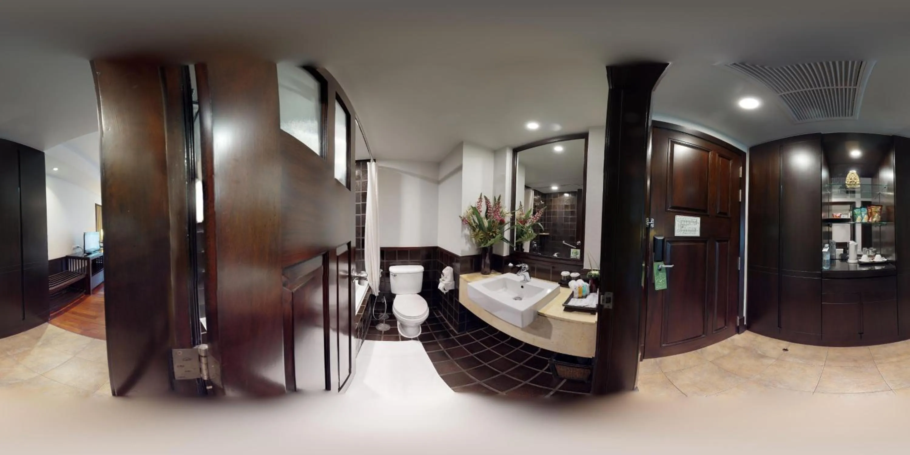 Bathroom in Tara Angkor Hotel