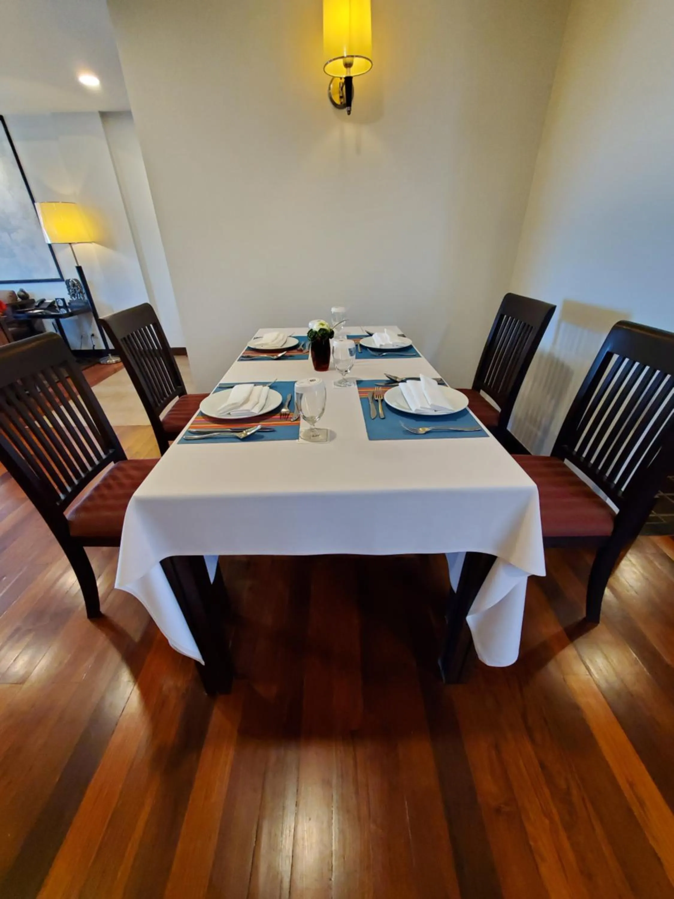 Living room in Tara Angkor Hotel