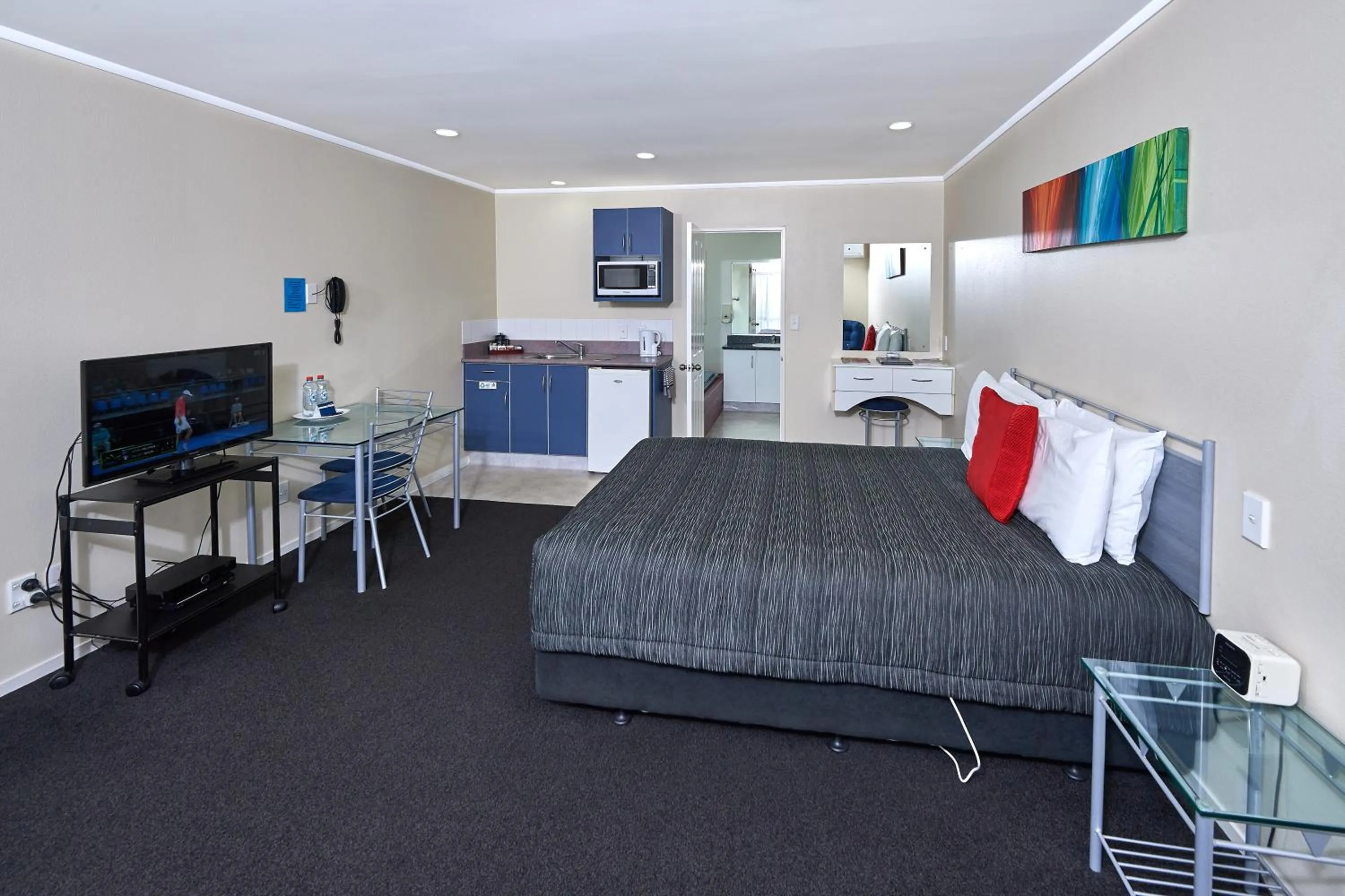 Bed in Livingston Motel