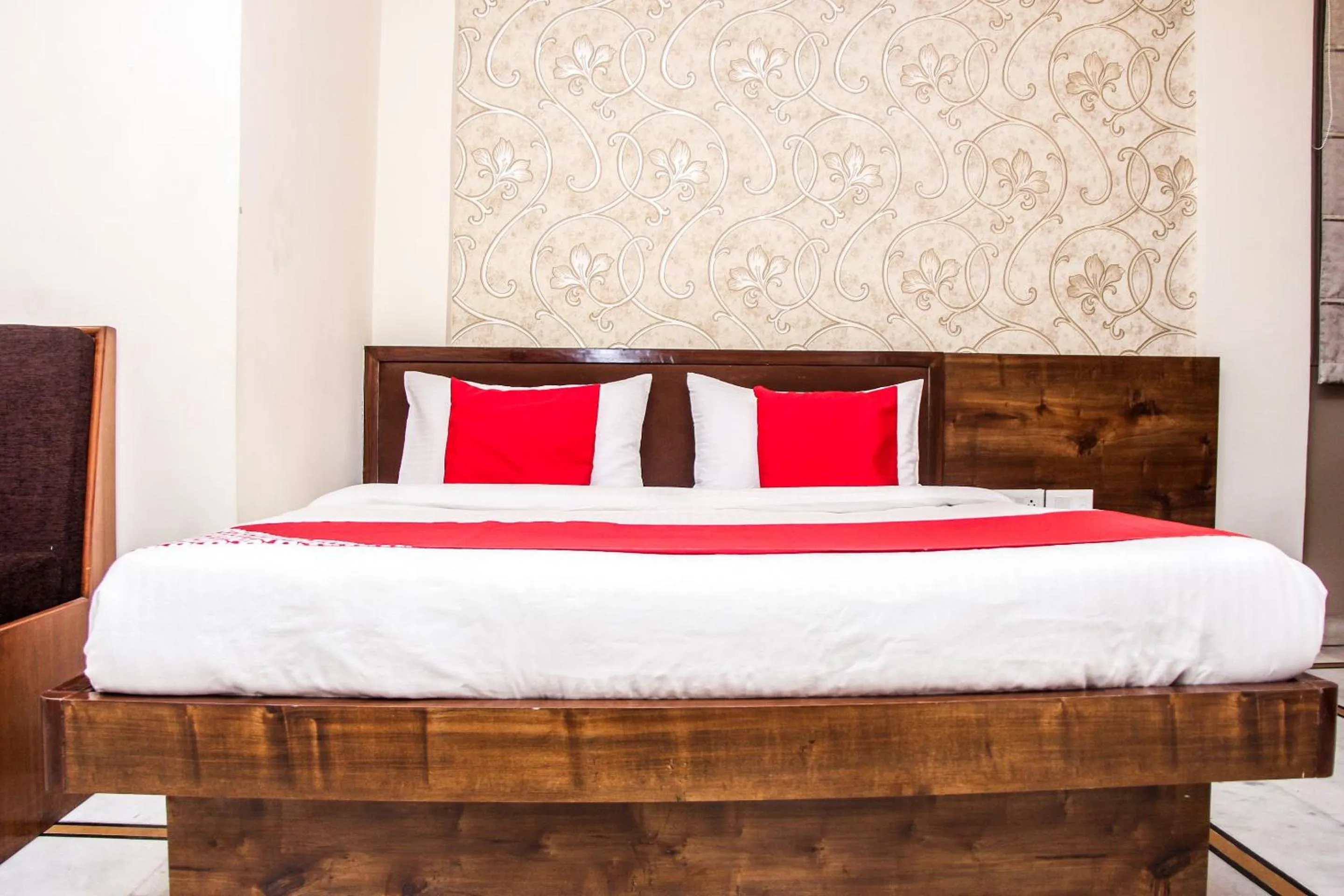 Bedroom, Bed in Collection O Chawla