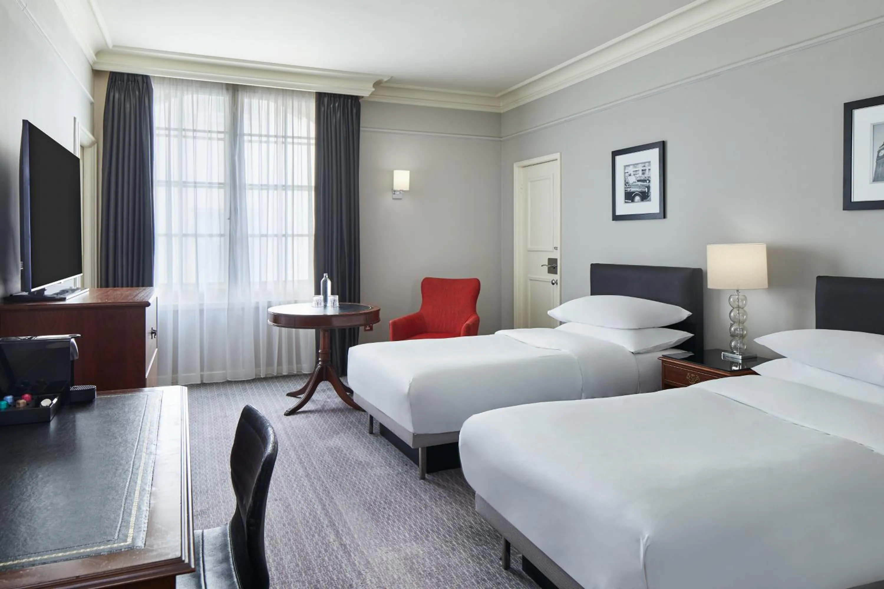 Bedroom, Bed in The Dilly