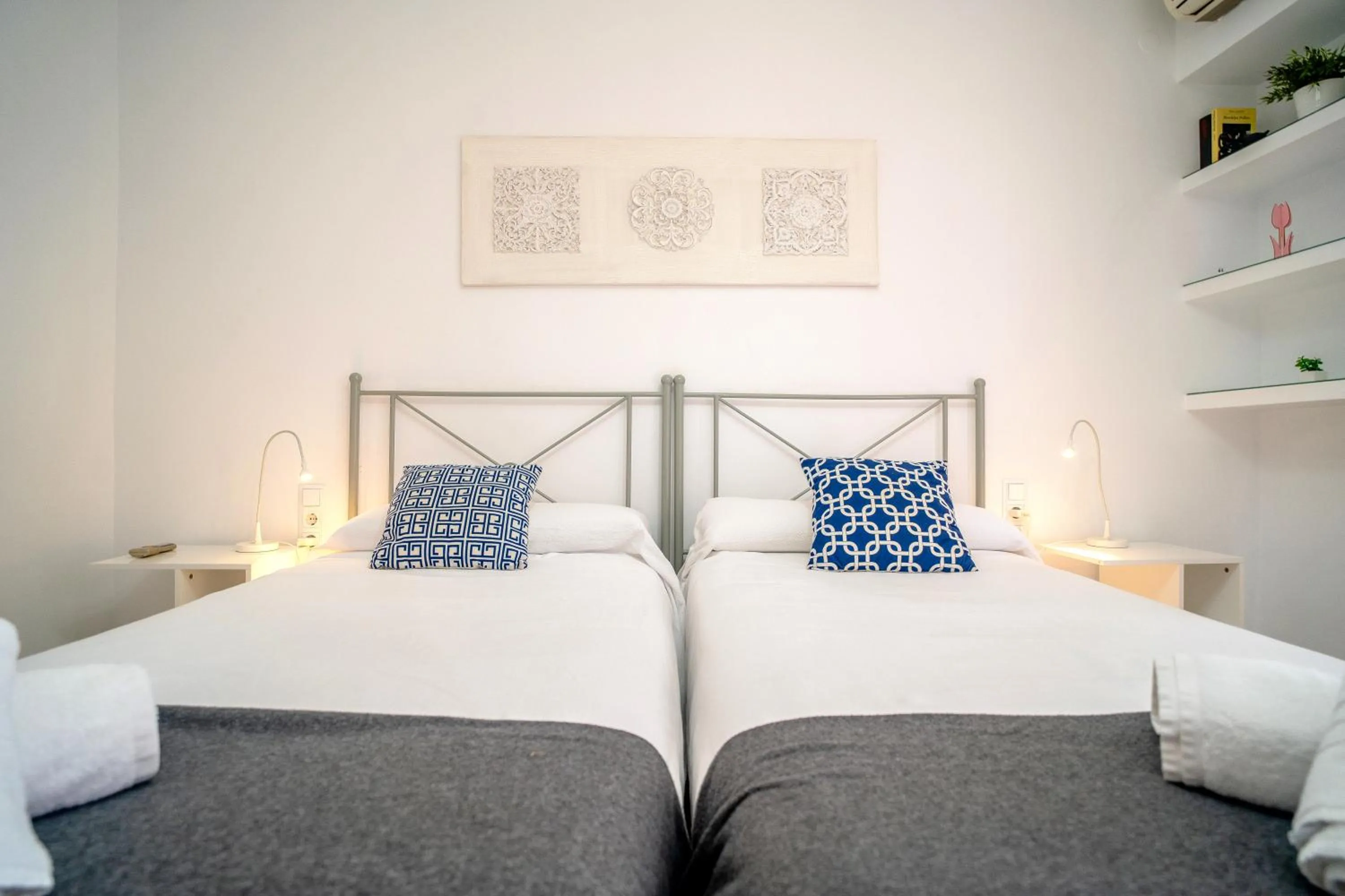 Bed in Azhar Suites