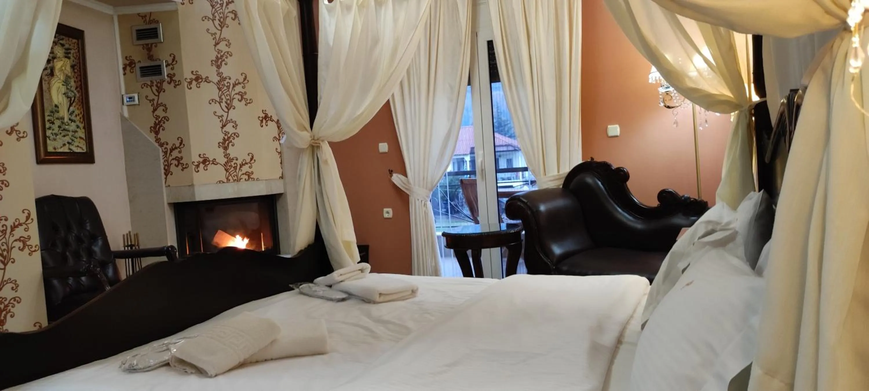 Photo of the whole room, Bed in Pozar Salt Cave Hotel Spa