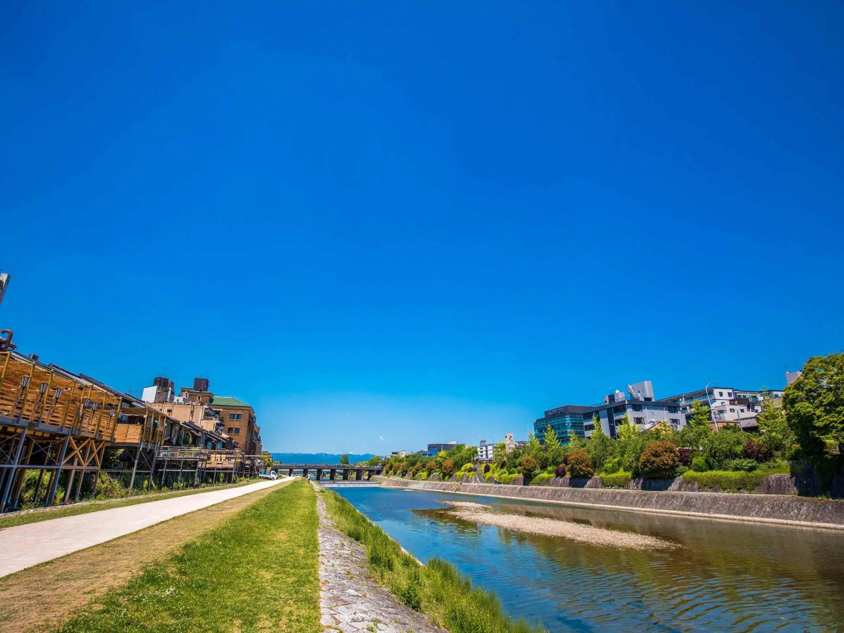 Nearby landmark in Hotel Oumiya